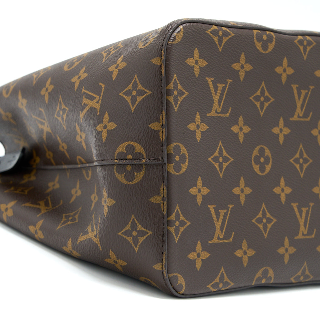 louis-vuitton-neo-noe-mm-monogram-canvas-ghw