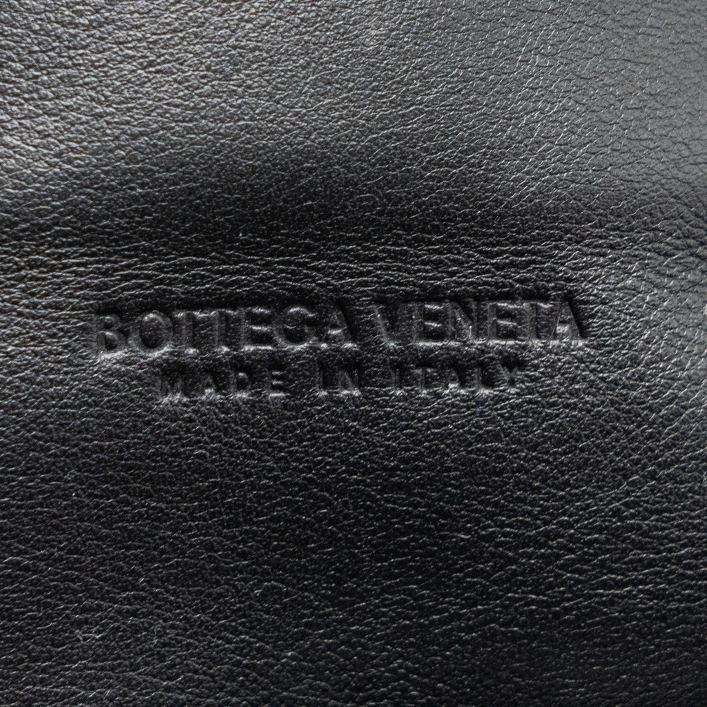 bottega-veneta-the-mini-pouch-belt-bag-calfskin-black-ghw