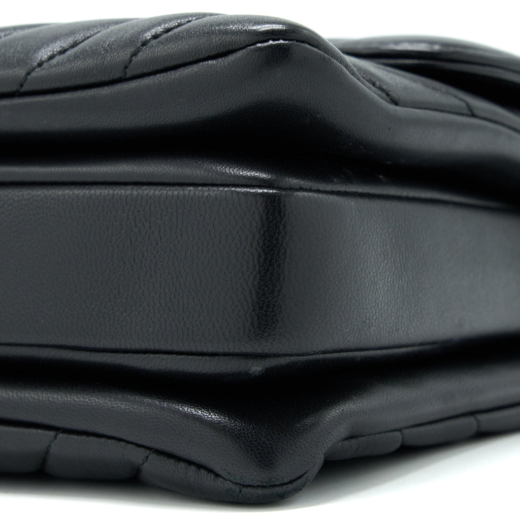 chanel-chevron-trendy-cc-flap-bag-lambskin-black-lghw