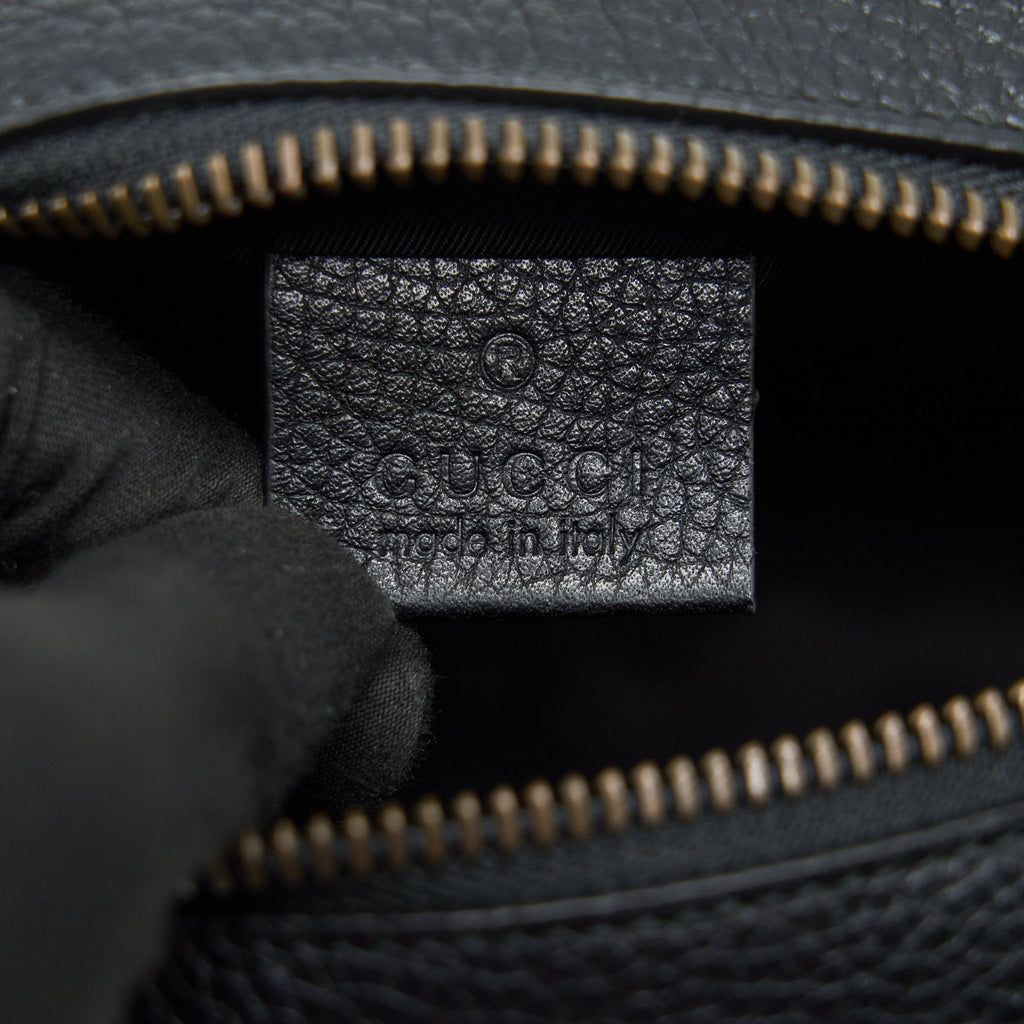 gucci-soho-disco-leather-crossbody-camera-bag-black