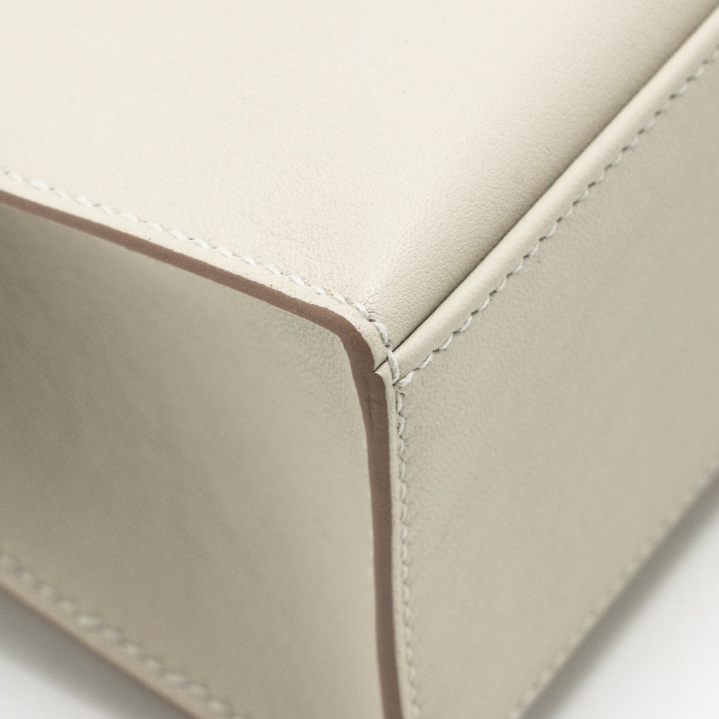 hermes-kelly-pochette-swift-gris-perle-shw-stamp-k