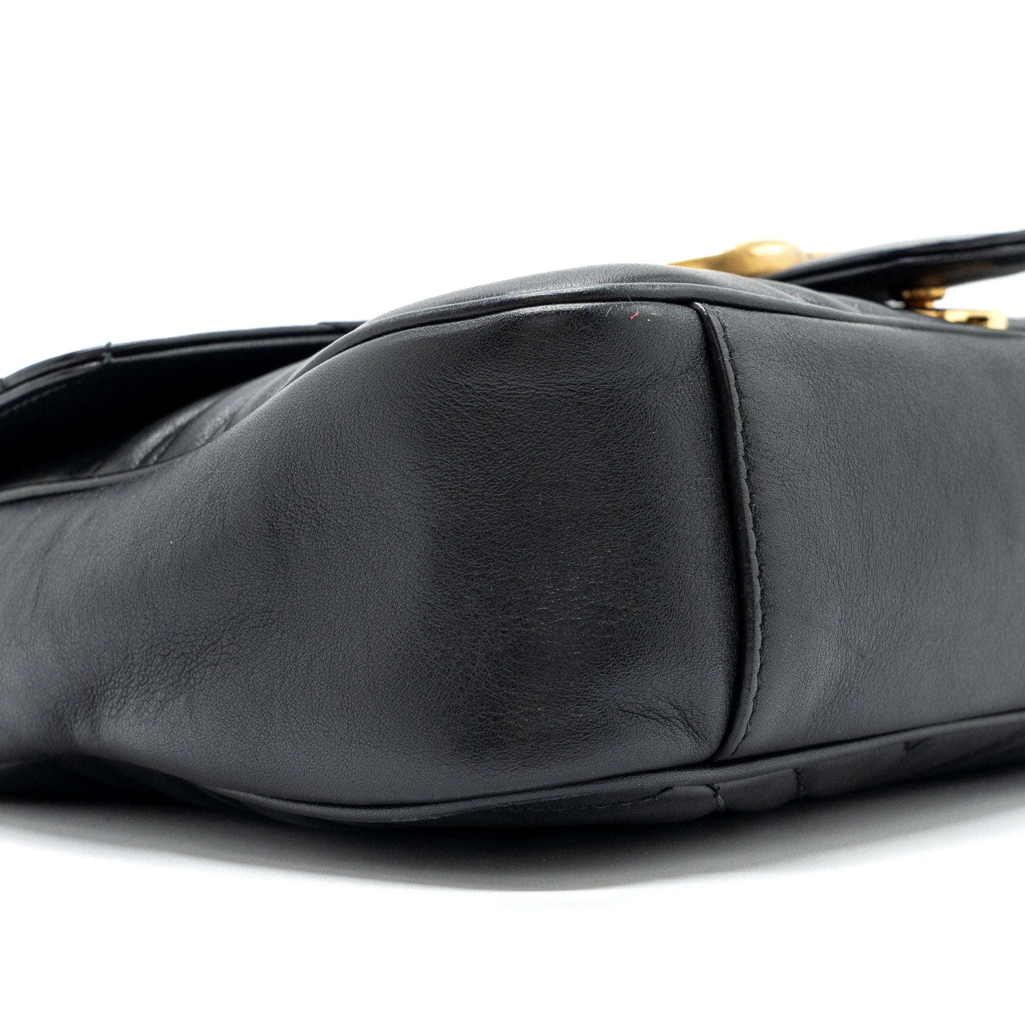 gucci-medium-gg-marmont-bag-calfskin-black-ghw