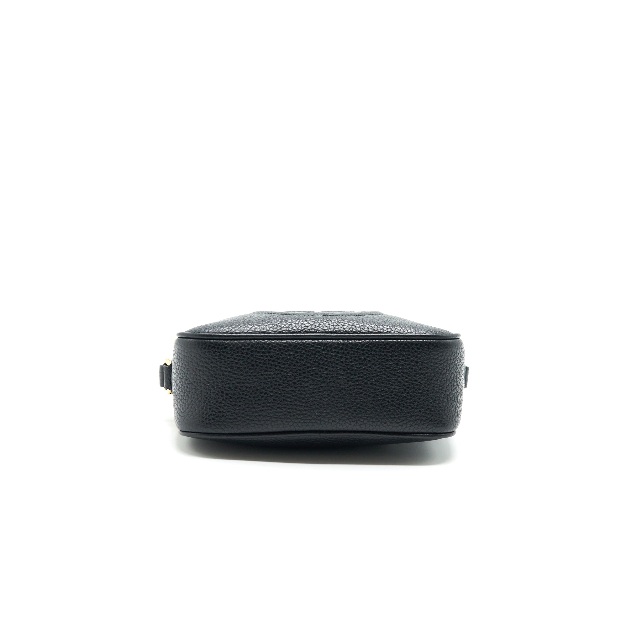 gucci-soho-disco-leather-crossbody-camera-bag-black