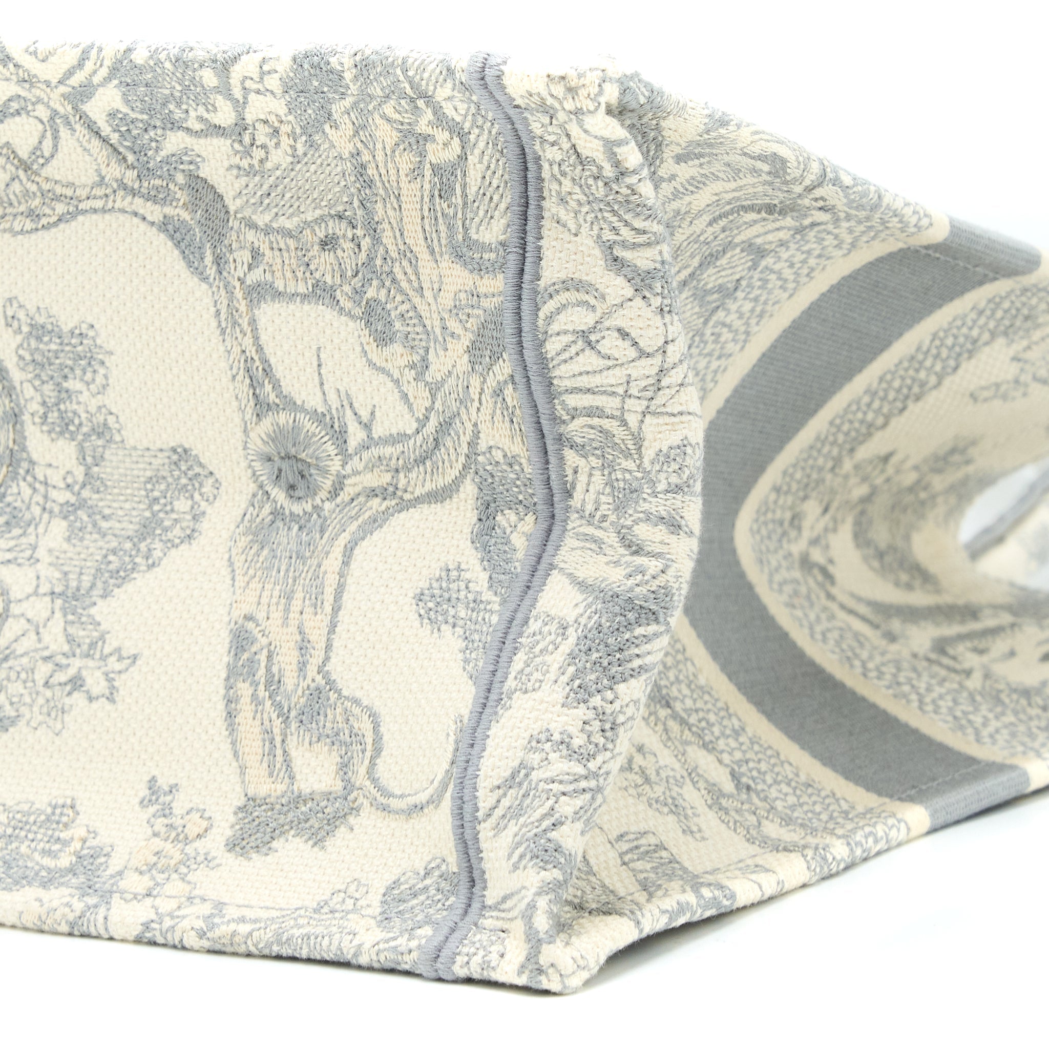 dior-medium-book-tote-grey-toile-de-jouy-embroidery-1