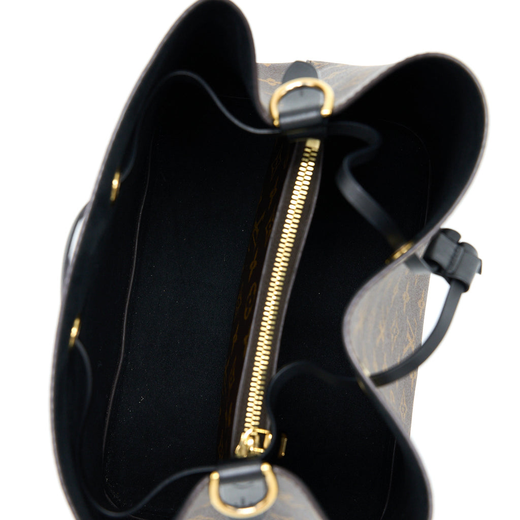 louis-vuitton-neo-noe-mm-monogram-canvas-ghw