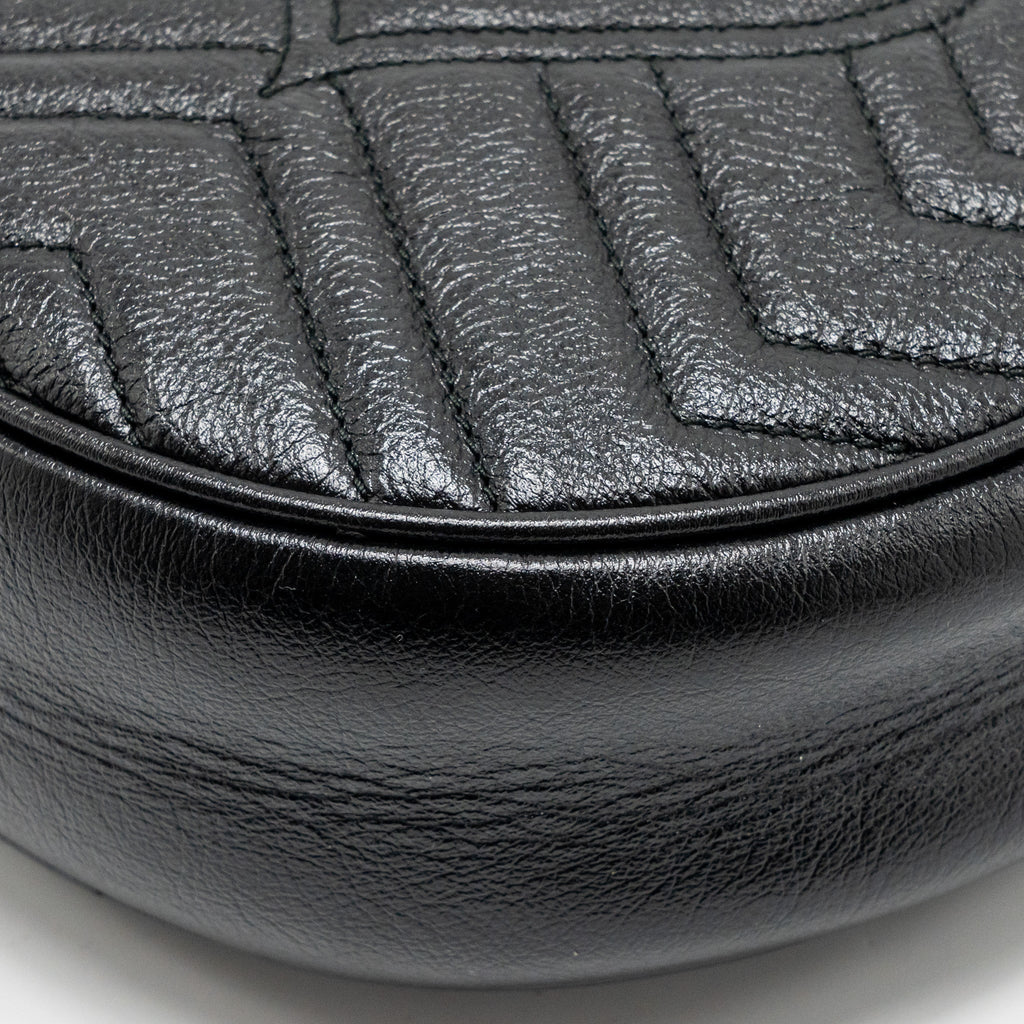 gucci-gg-marmont-round-crossbody-bag-calfskin-black-ghw