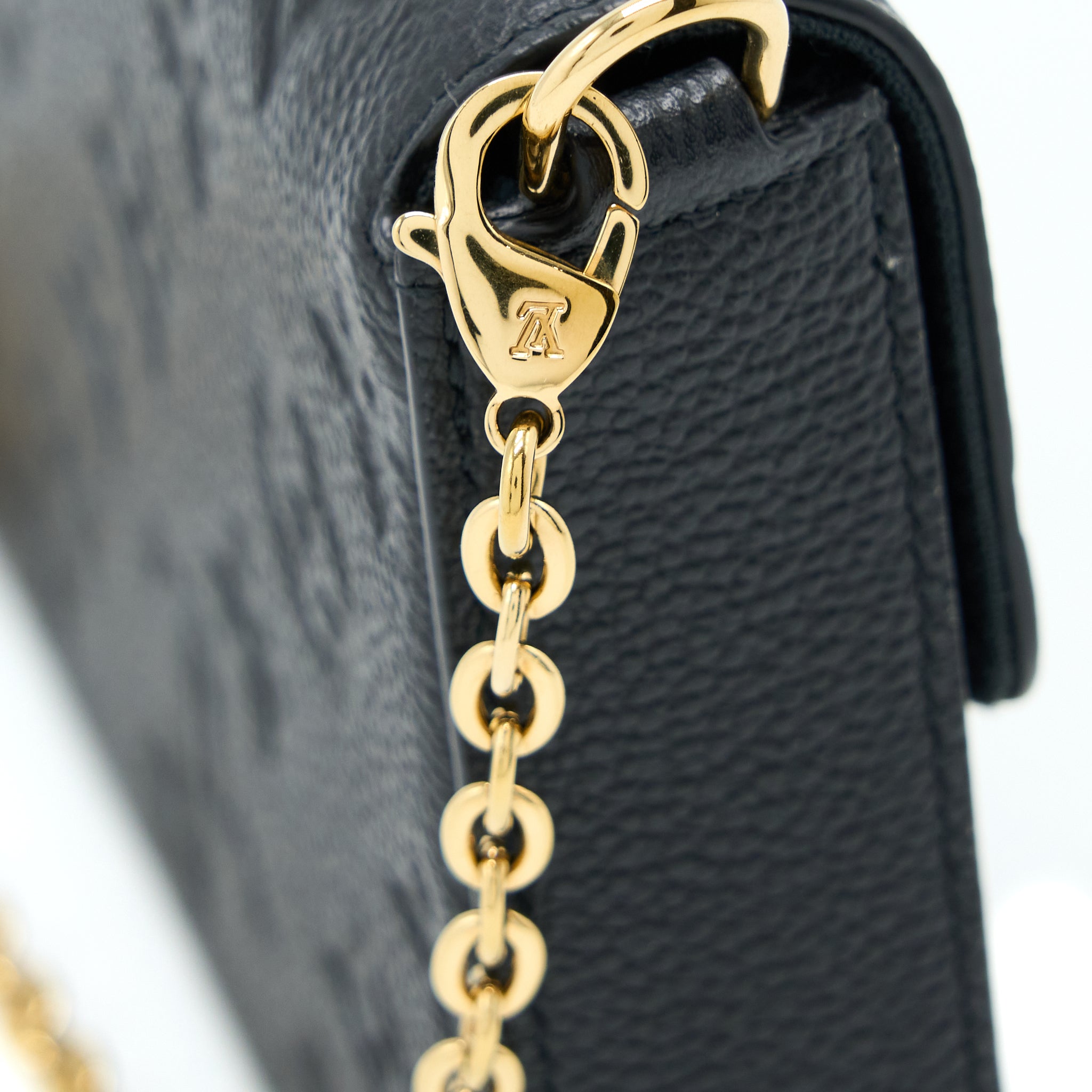 louis-vuitton-felicie-pochette-monogram-empreinte-black-ghw-1
