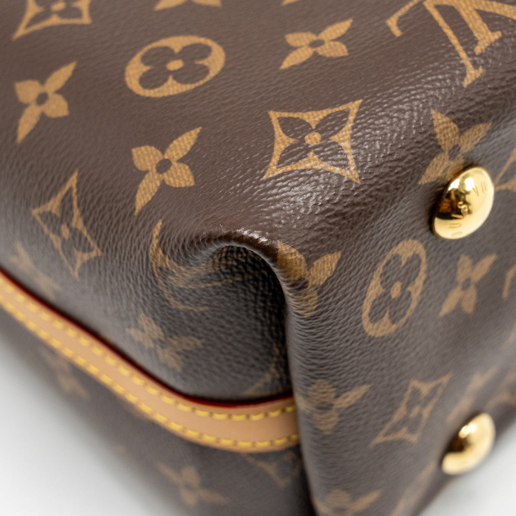 louis-vuitton-carryall-pm-monogram-canvas-ghw-2