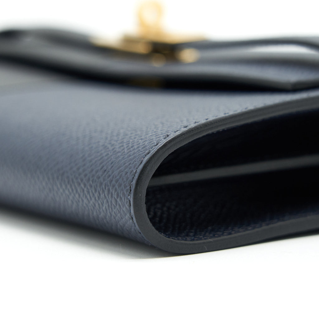 hermes-kelly-to-go-epsom-bleu-indigo-noir-bleu-frida-ghw