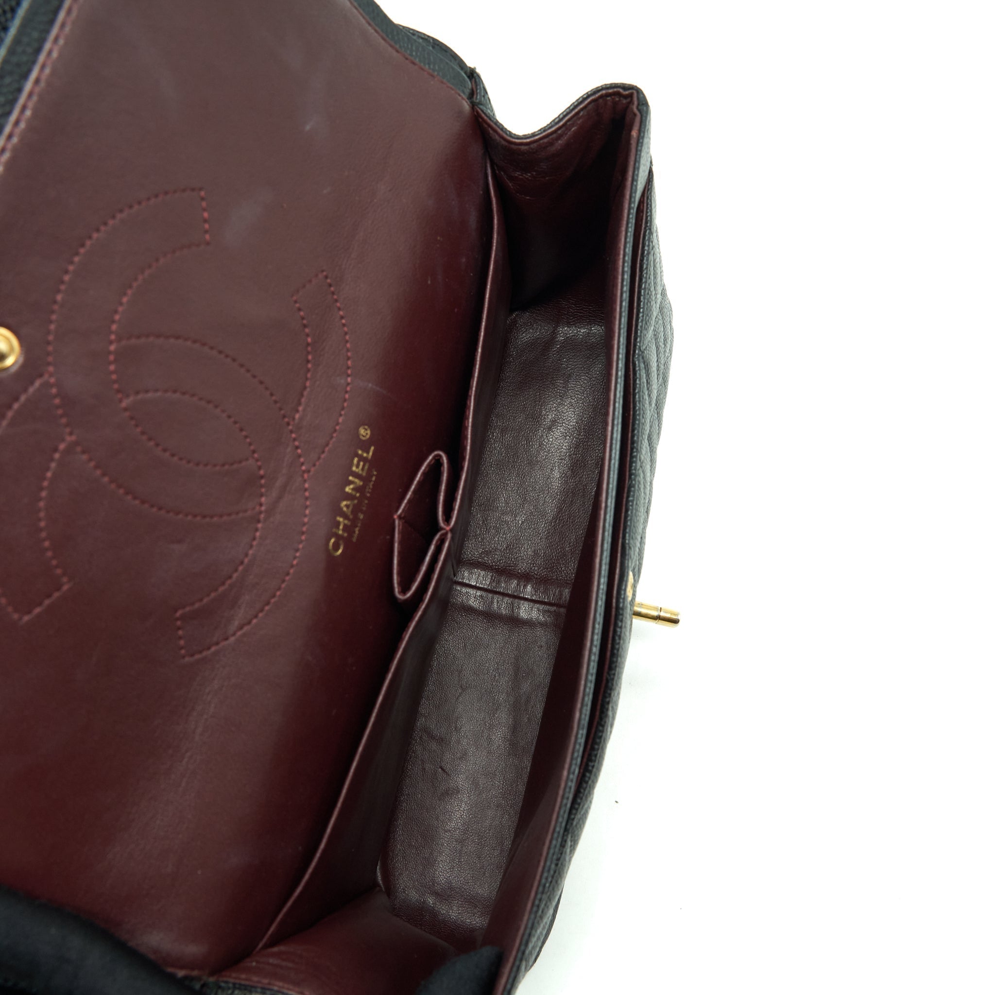 chanel-jumbo-classic-double-flap-bag-caviar-black-ghw