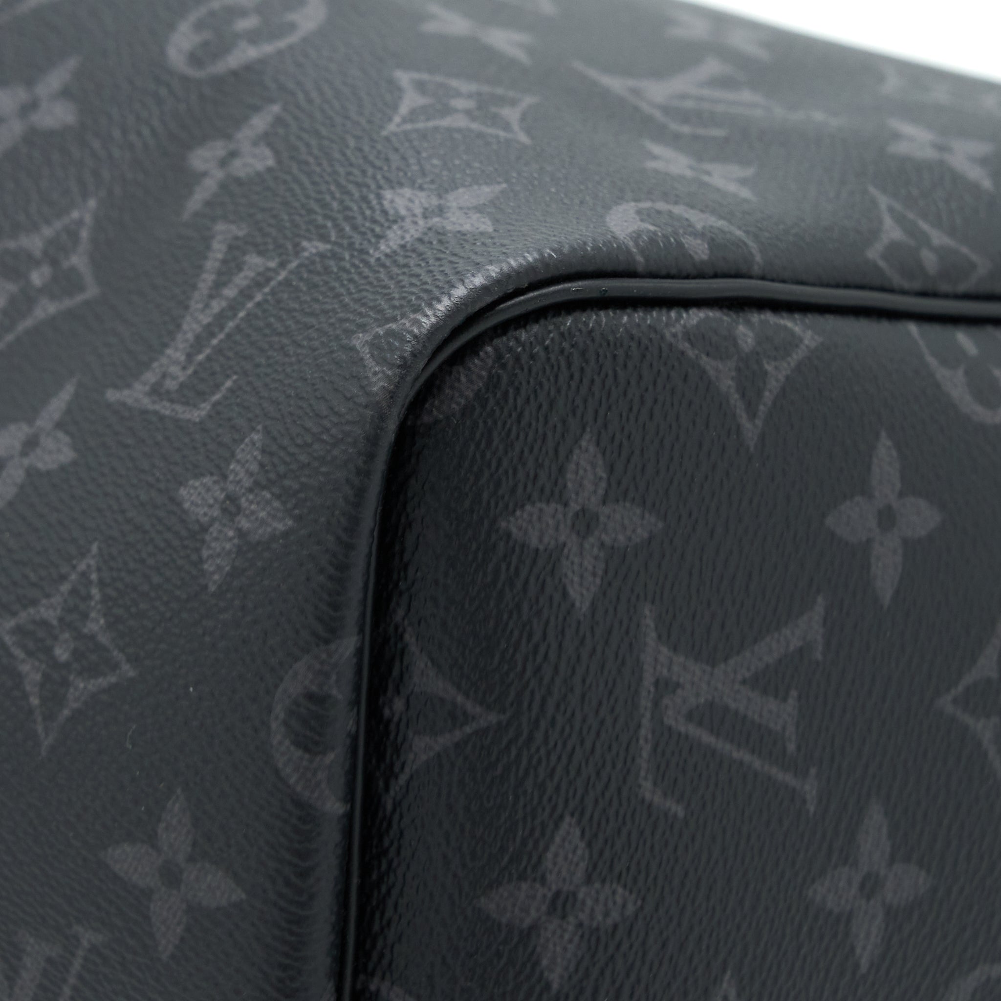 louis-vuitton-keepall-55-with-shoulder-strap-monogram-eclipse-canvas-shw