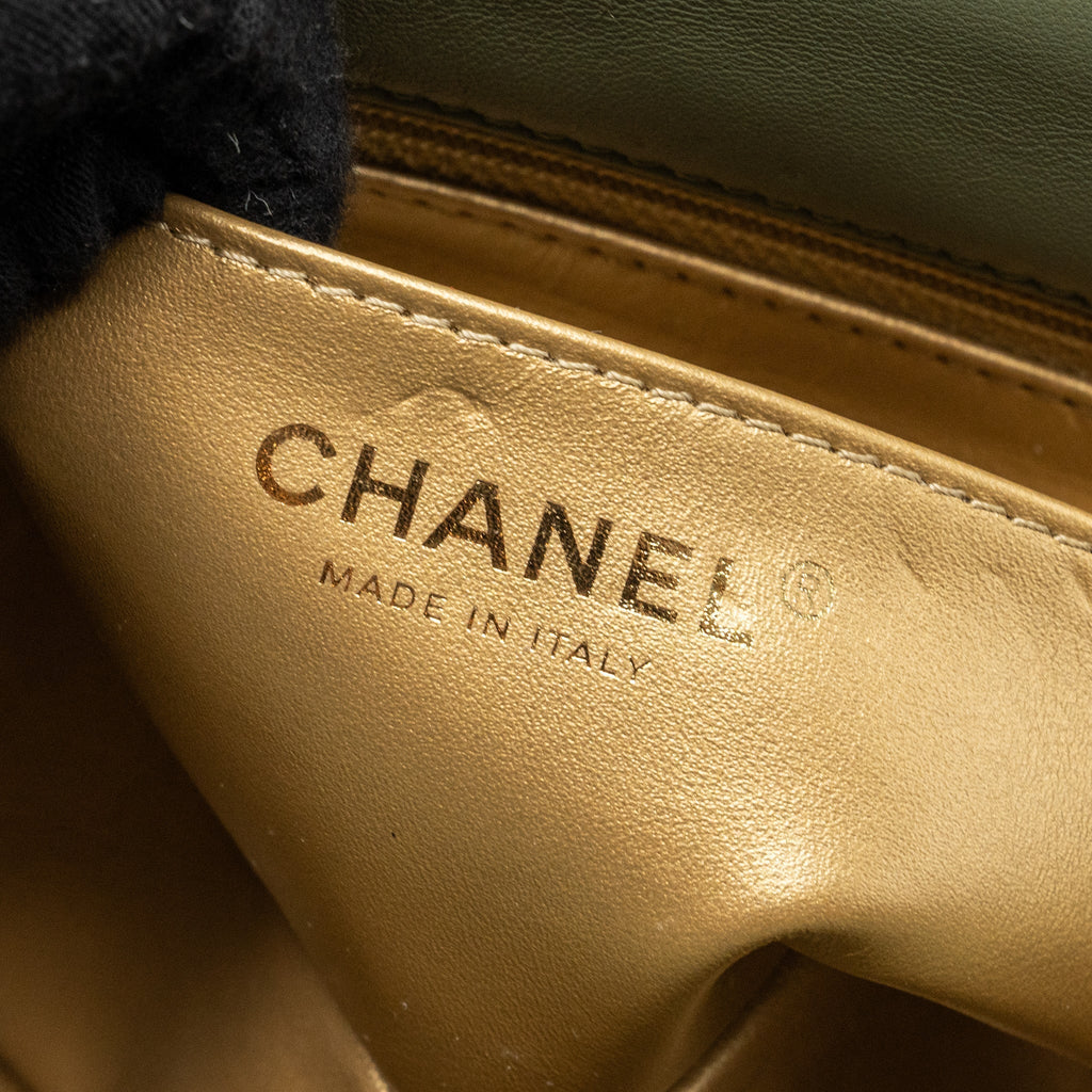 chanel-pearl-crush-mini-square-flap-bag-lambskin-green-ghw-microchip-copy
