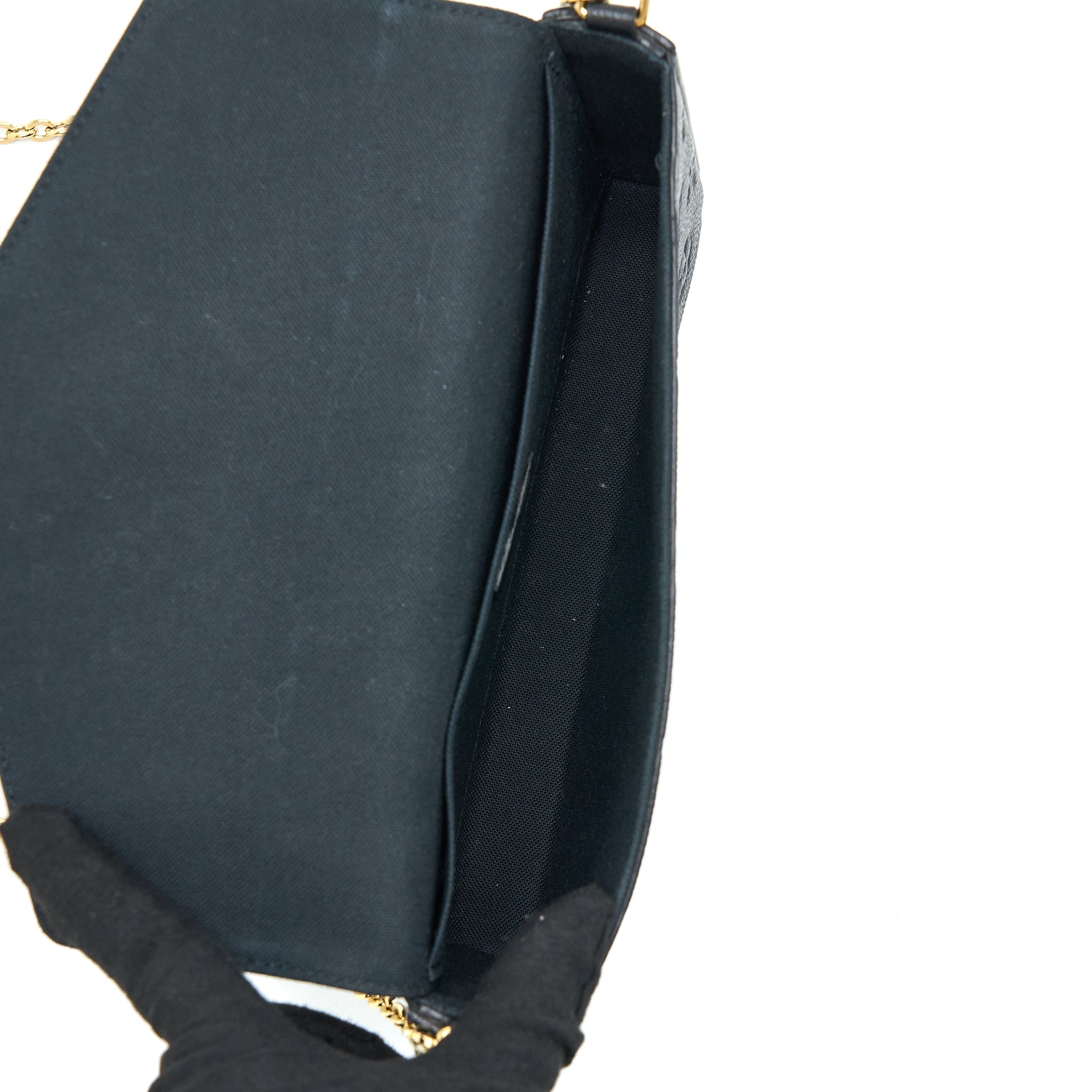 louis-vuitton-felicie-pochette-monogram-empreinte-black-ghw-1