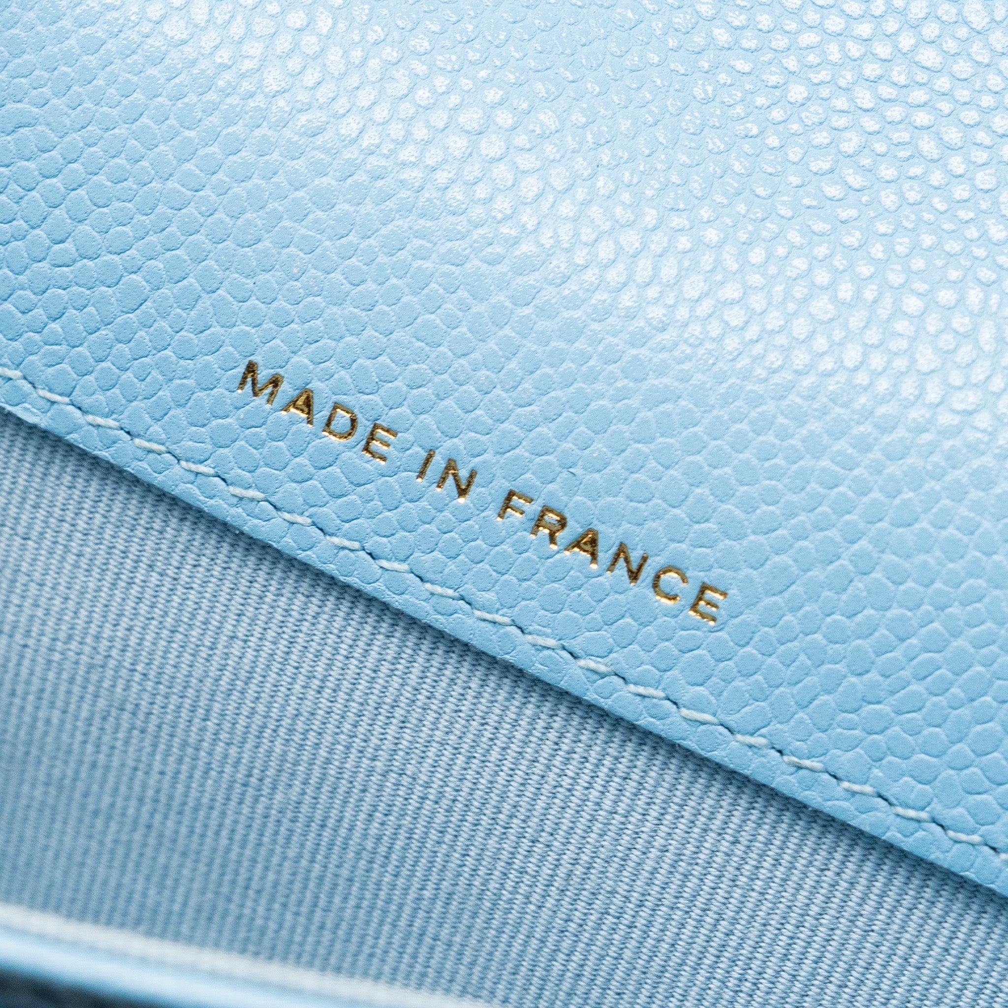 chanel-classic-flap-card-holder-caviar-blue-lghw-microchip