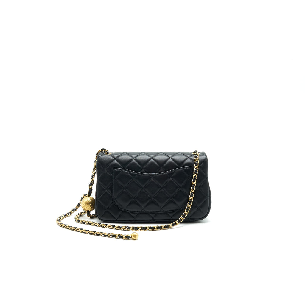 chanel-pearl-crush-rectangular-mini-flap-bag