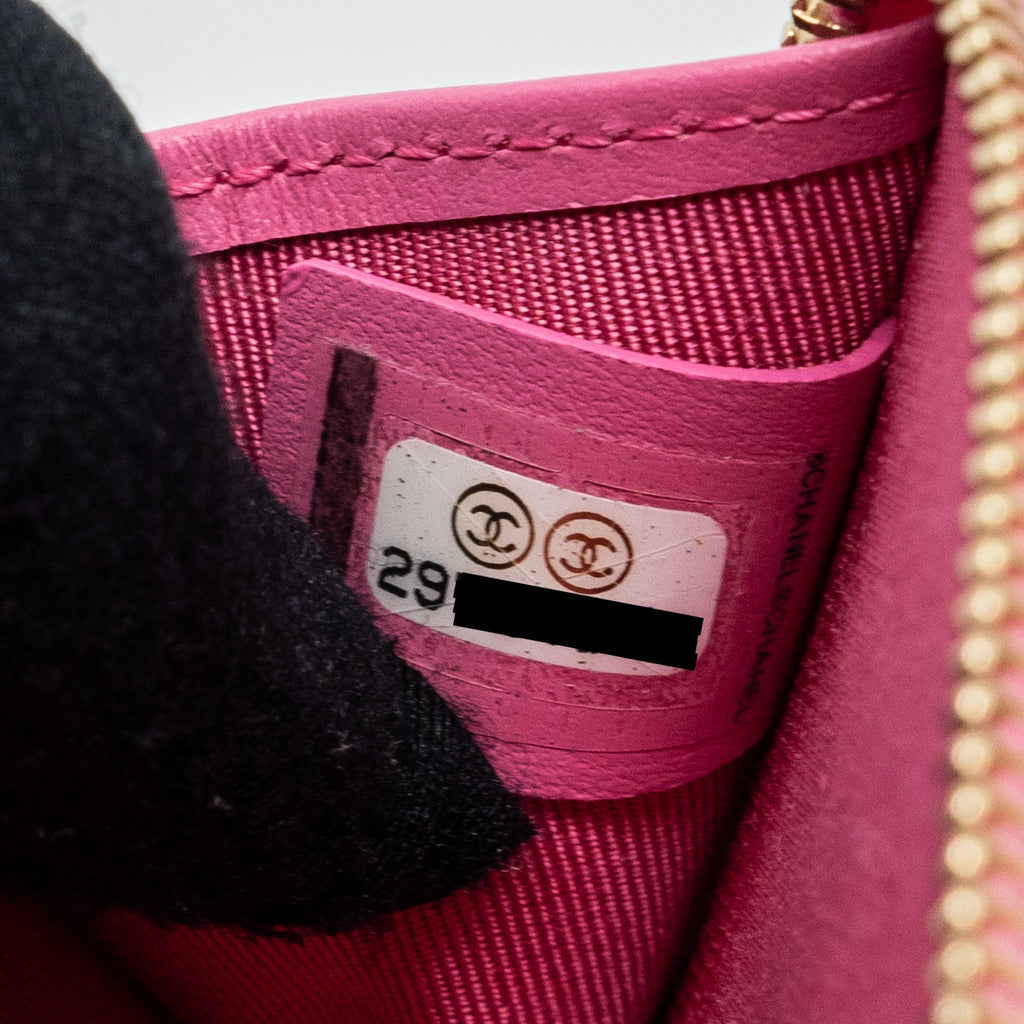 chanel-zippy-key-ring-pouch-caviar-pink-lghw