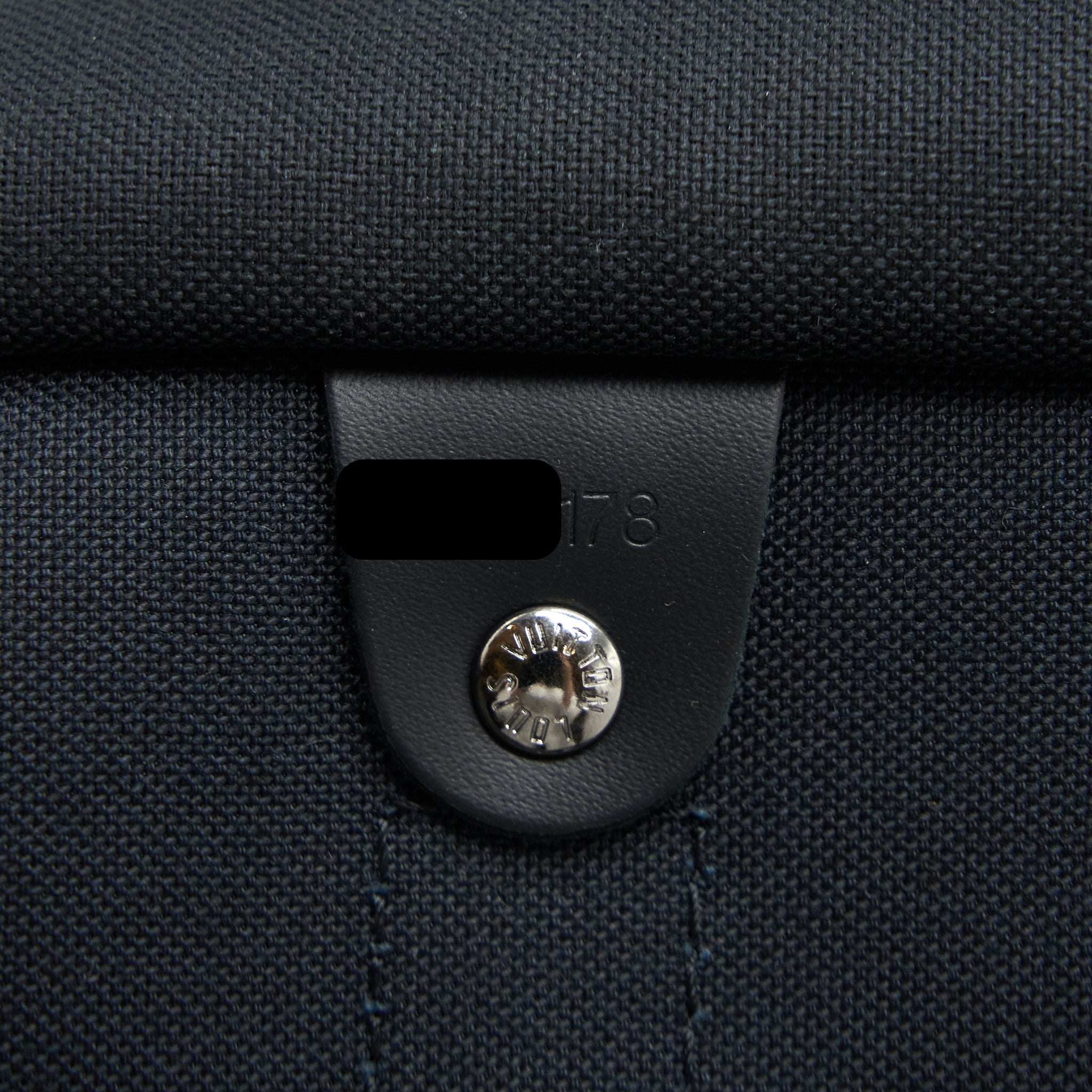 louis-vuitton-keepall-55-with-shoulder-strap-monogram-eclipse-canvas-shw