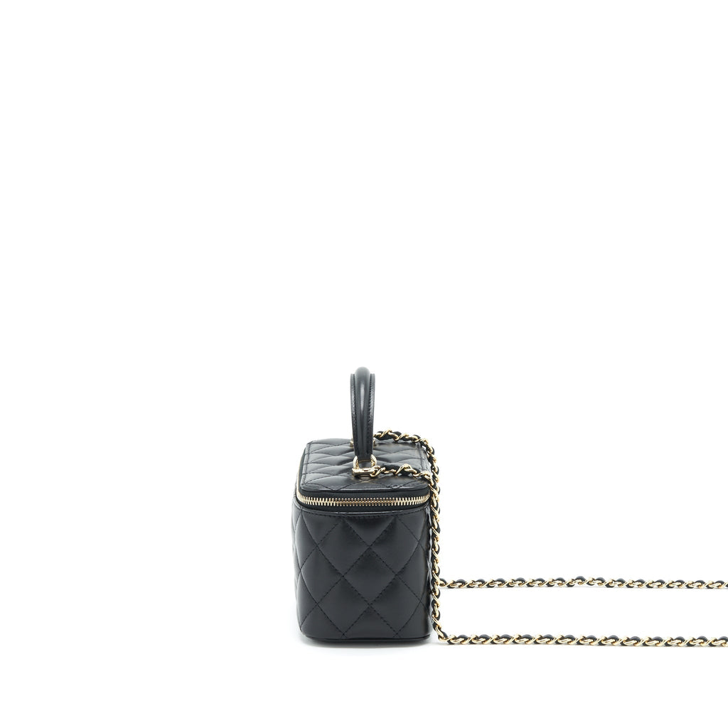 chanel-22a-top-handle-long-vanity-with-chain-lambskin-black-lghw-2