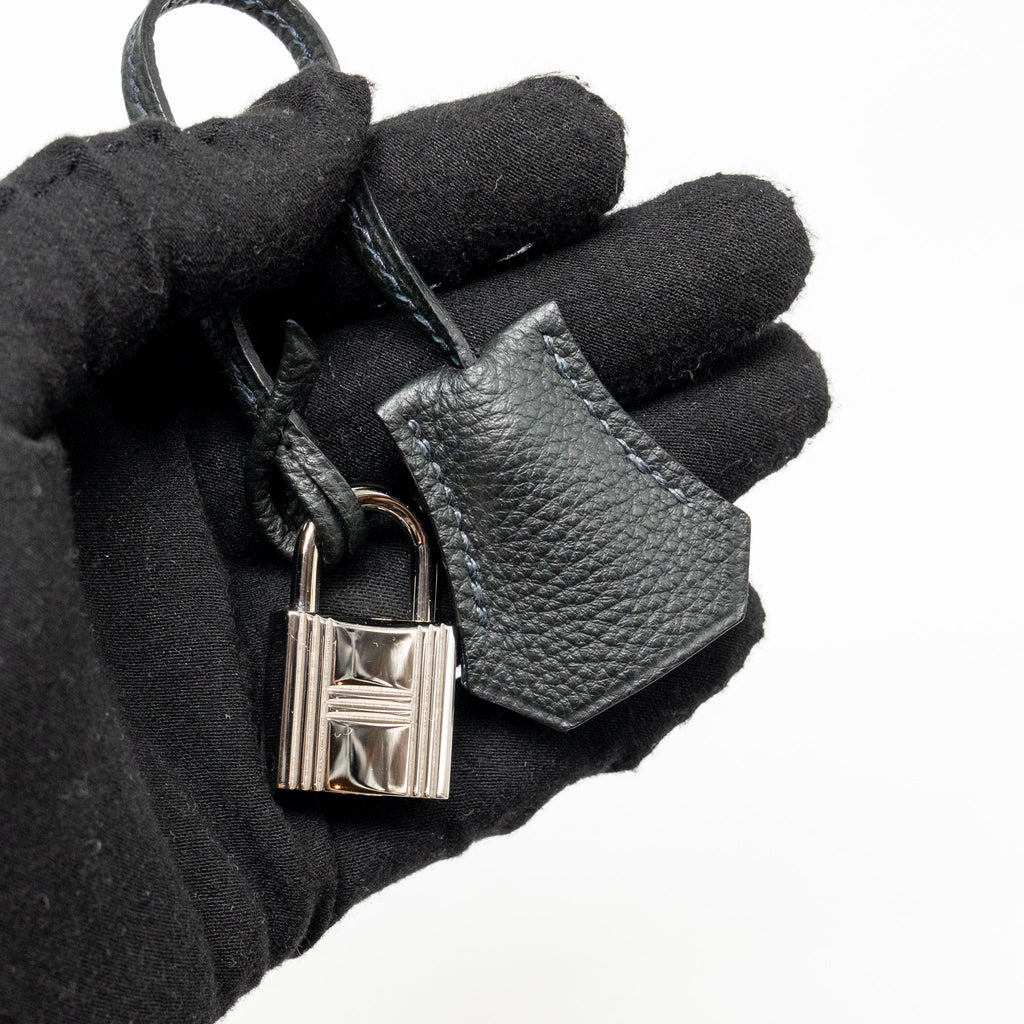 hermes-kelly-28-clemence-graphite-shw-stamp-square-q