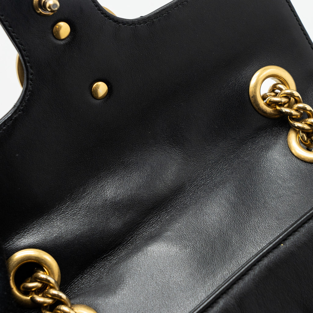 gucci-mini-gg-marmont-bag-calfskin-black-brushed-ghw