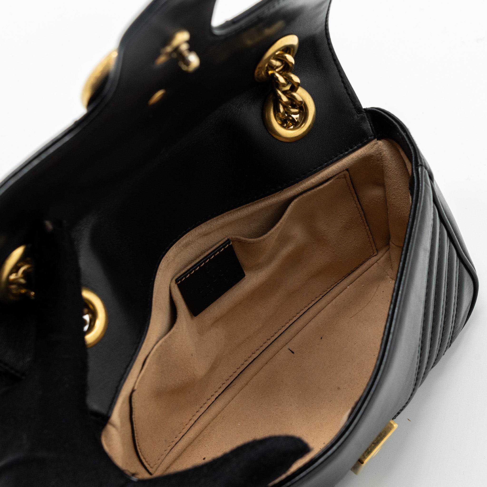 gucci-mini-gg-marmont-bag-calfskin-black-brushed-ghw