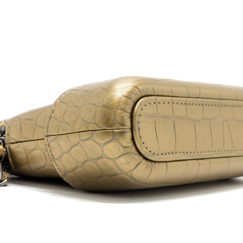 chanel-gabrielle-double-zip-clutch-on-chain-crocodile-embossed-calfskin-gold-multicolour-hardware