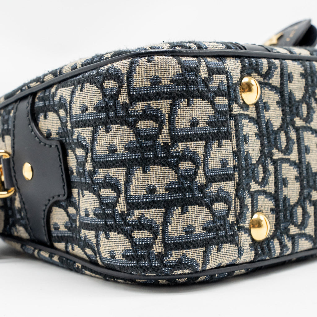 dior-medium-bowling-bag-dior-oblique-canvas-blue-ghw-1