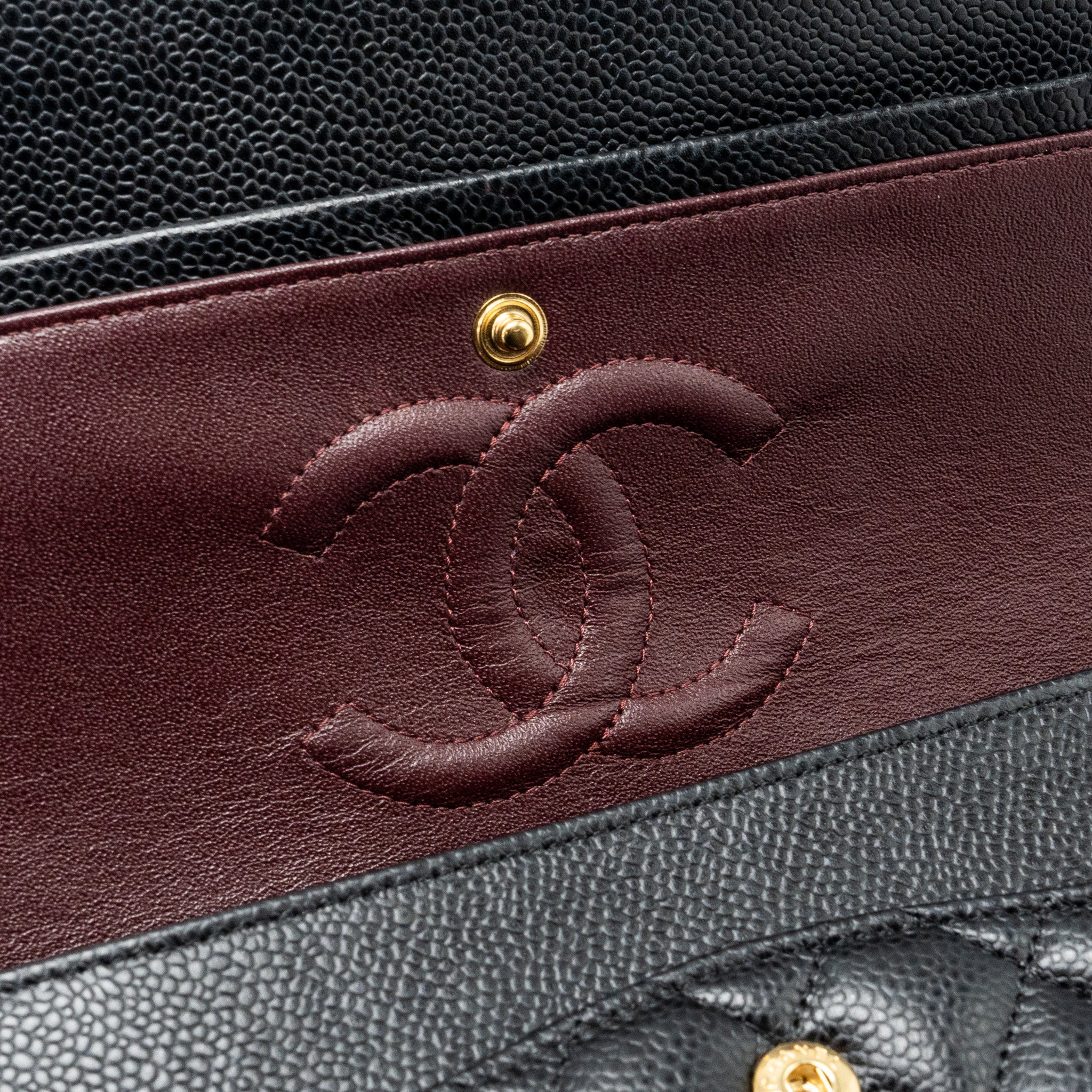 chanel-23p-coco-love-flap-bag-caviar-black-ghwmicrochip-2