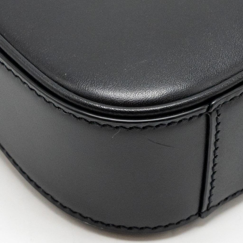 saint-laurent-ysl-mini-le-5-a-7-hobo-bag-smooth-calfskin-black-ghw-1