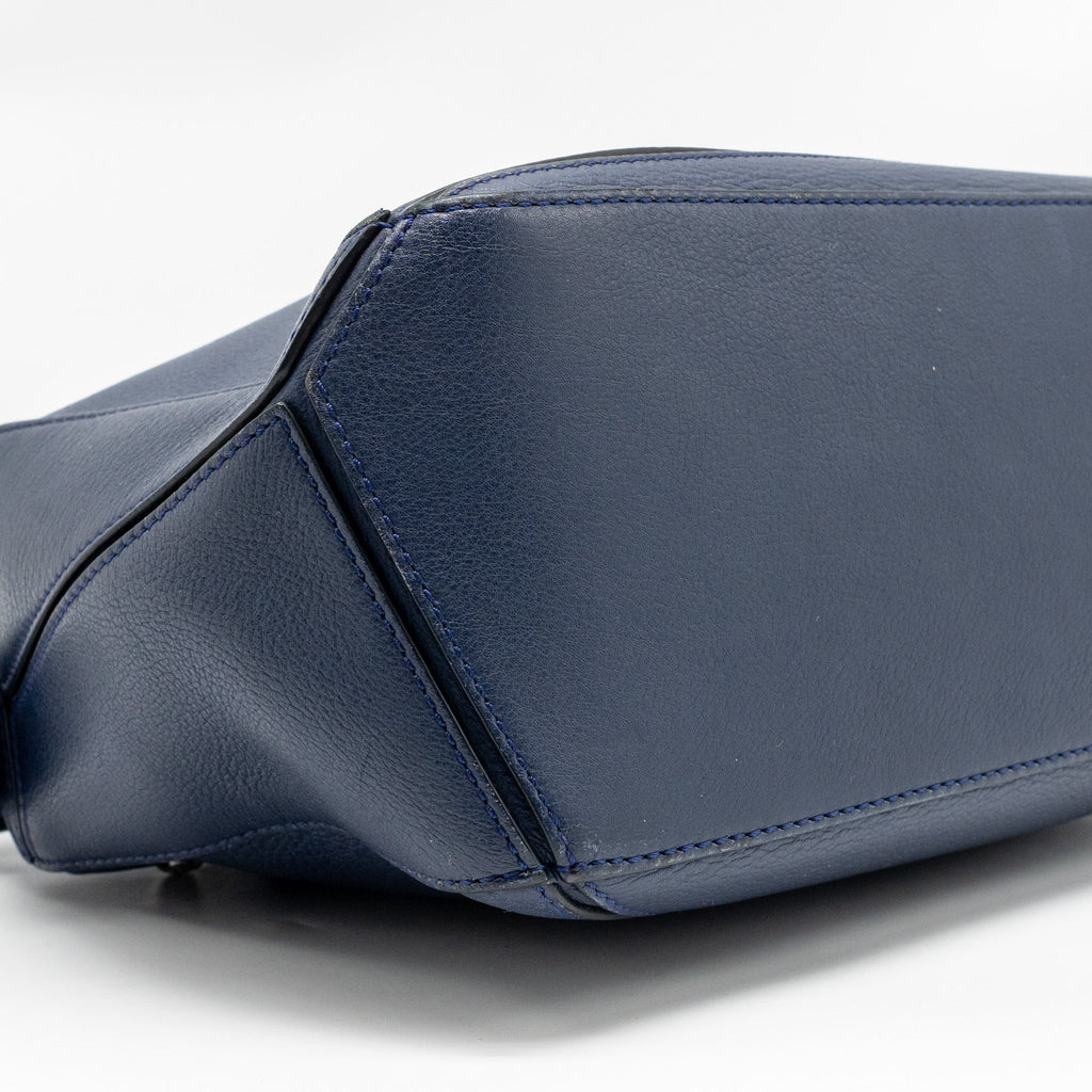 loewe-blue