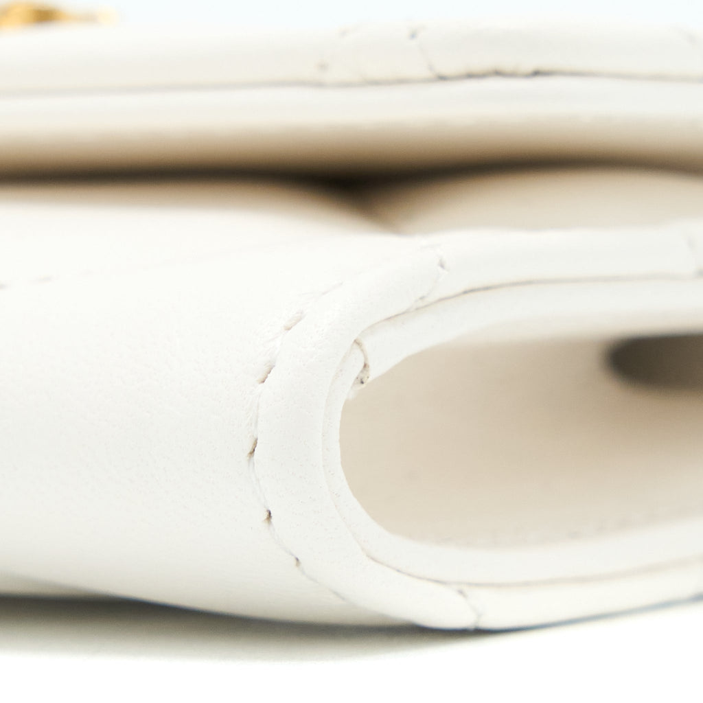 chanel-19-flap-card-holder-lambskin-white-brushed-ghw-microchip