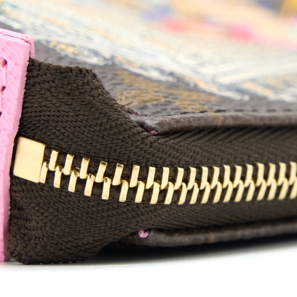 louis-vuitton-2022-christmas-limited-mini-pochette-accessories-monogram-paris-boutique