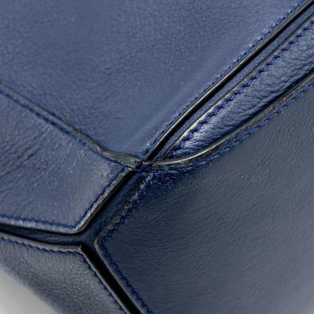 loewe-blue