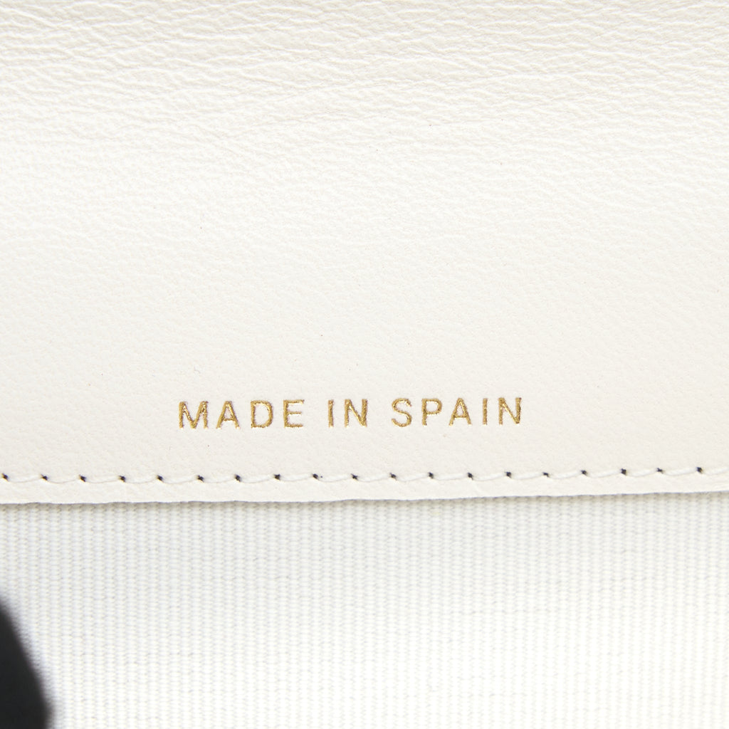 chanel-19-flap-card-holder-lambskin-white-brushed-ghw-microchip