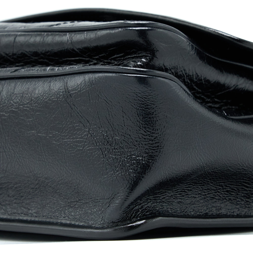 saint-laurent-medium-niki-chain-bag-aged-calfskin-black-ruthenium-hardware