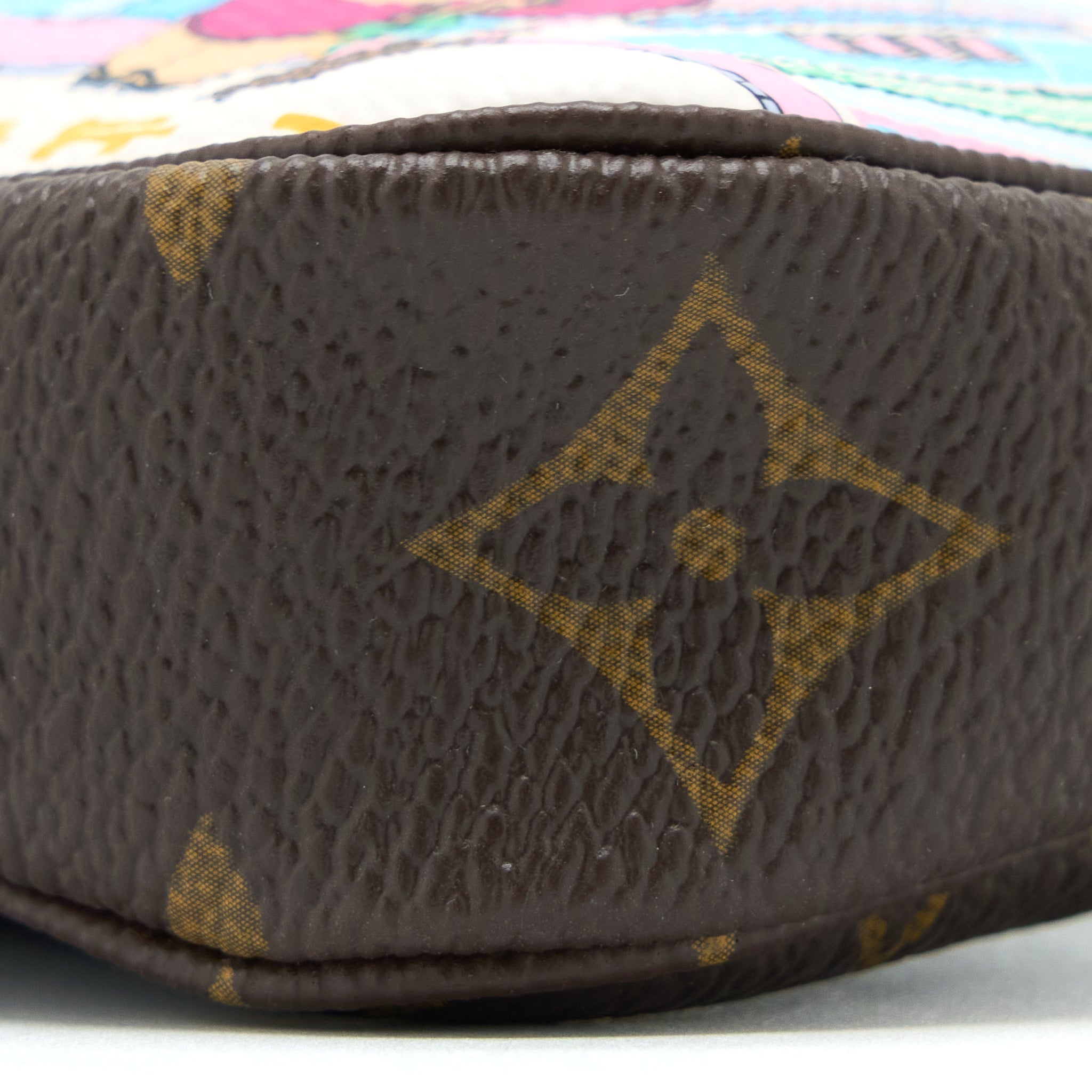 copy-of-louis-vuitton-2022-christmas-limited-mini-pochette-accessories-monogram-tokyo-boutique-ghw