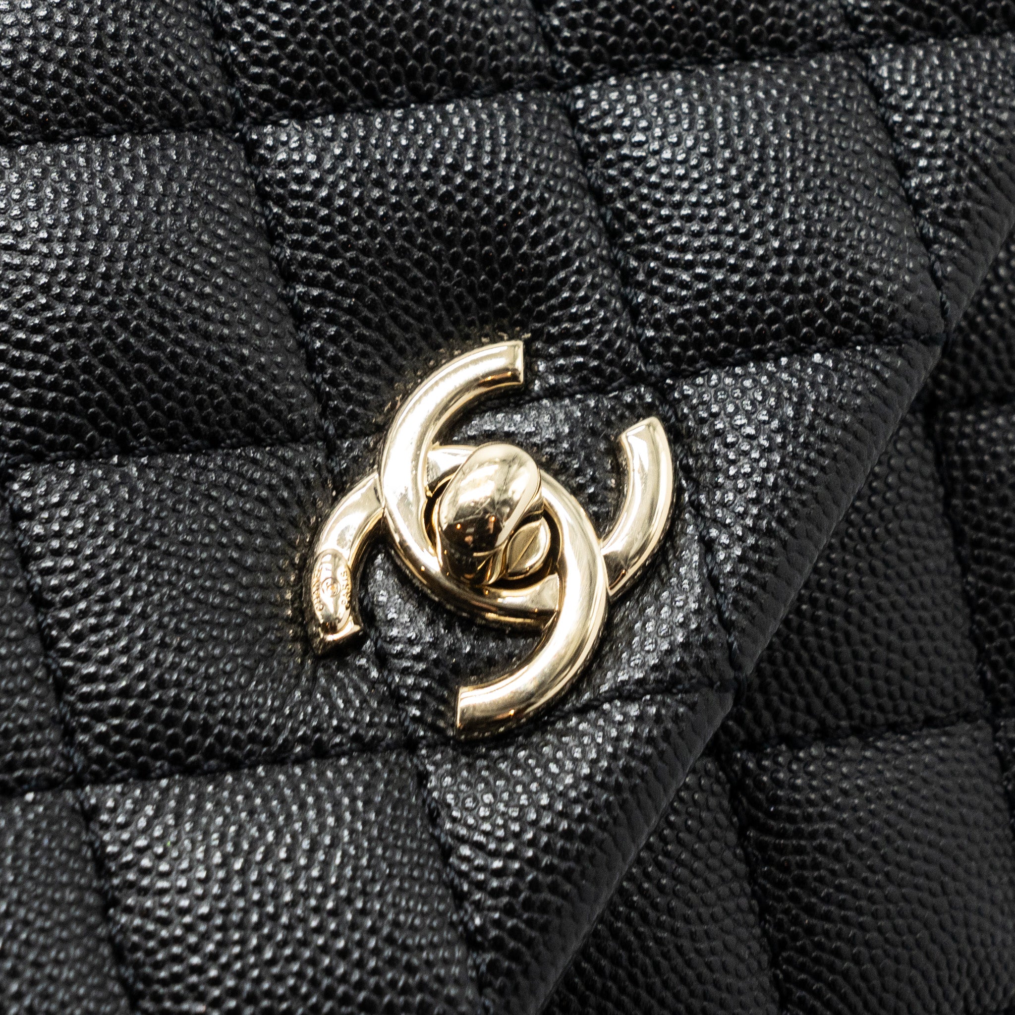 chanel-small-coco-handle-caviar-black-lghw-2