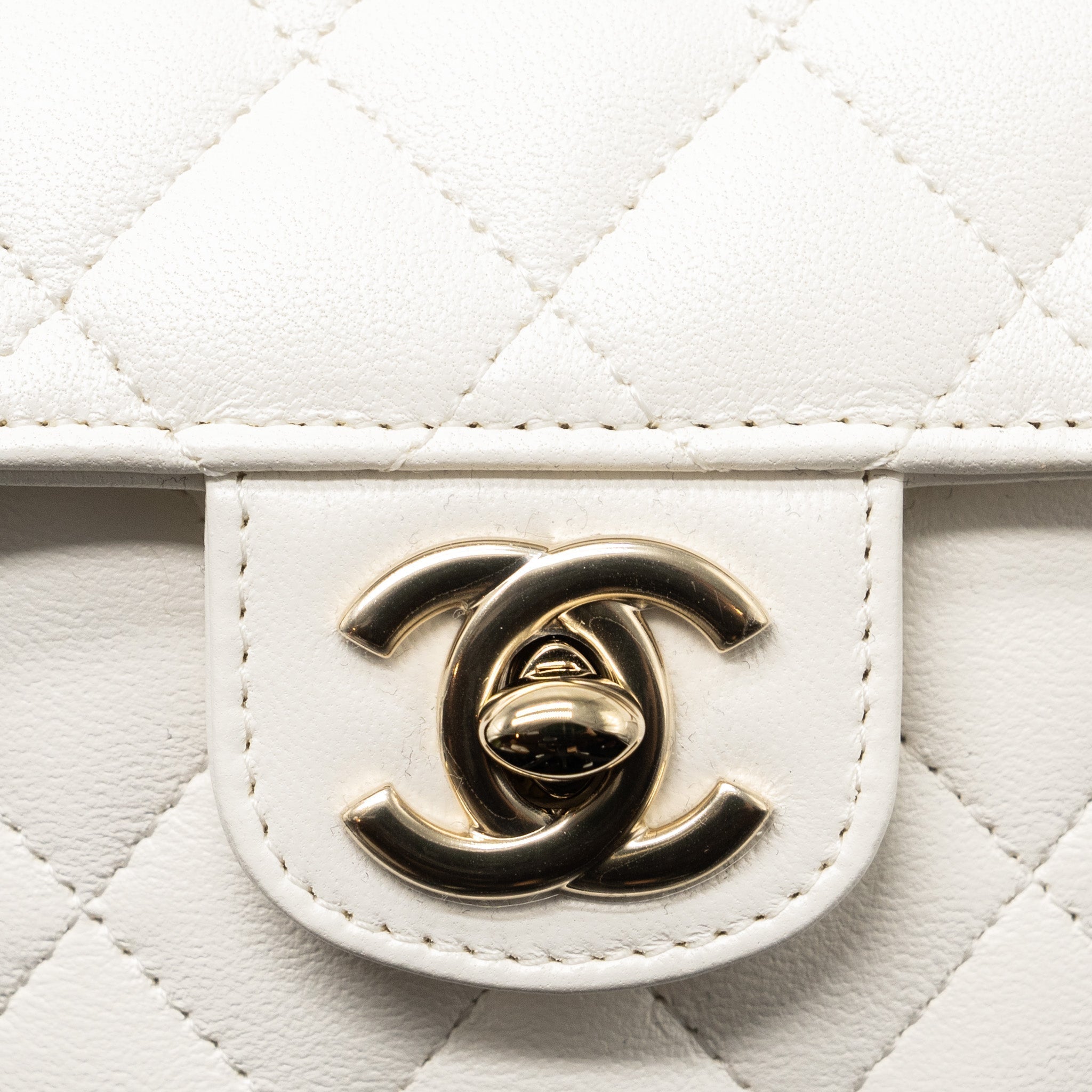 chanel-22s-small-heart-bag-lambskin-white-lghw-1