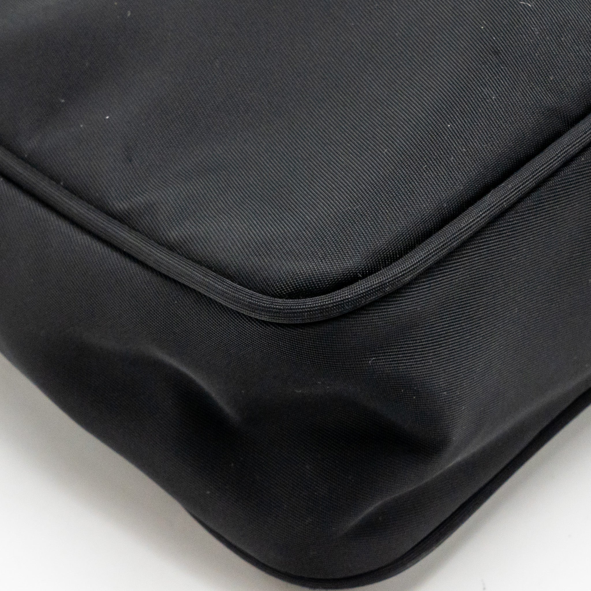 prada-black