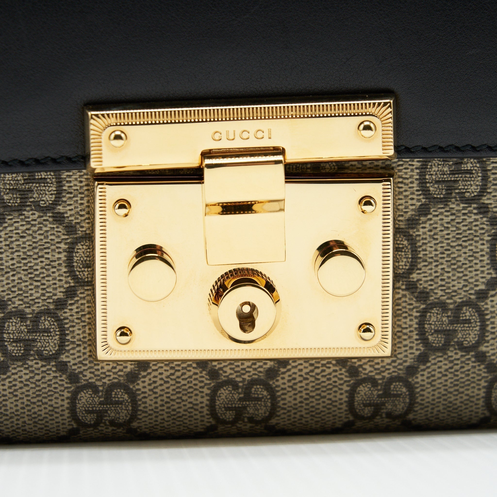 gucci-small-padlock-m-gg-shoulder-bag