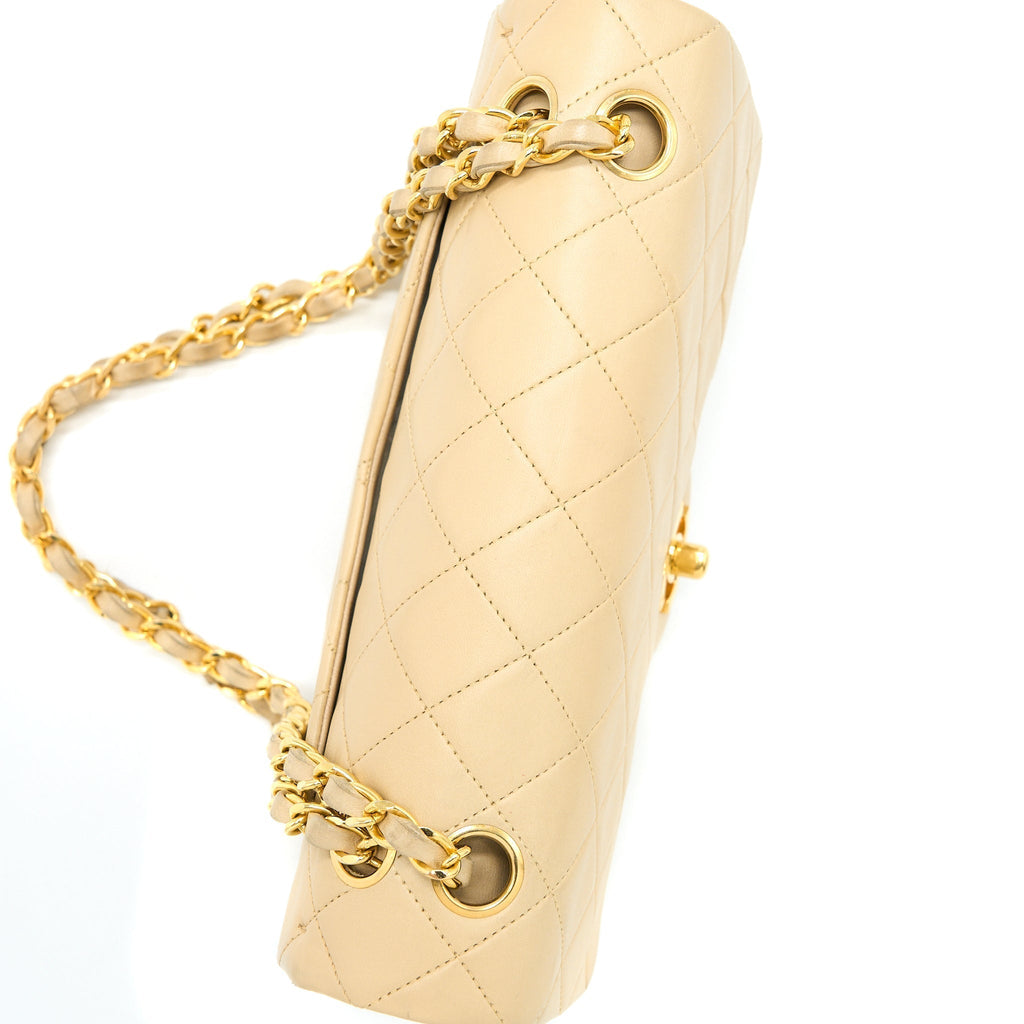 chanel-vintage-classic-double-flap-bag-lambskin-beige-ghw