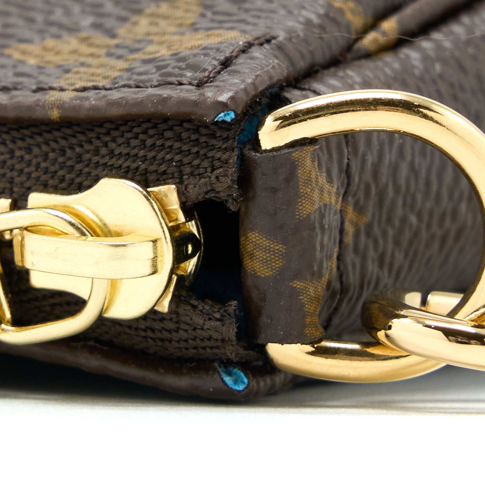 copy-of-louis-vuitton-2022-christmas-limited-mini-pochette-accessories-monogram-tokyo-boutique-ghw