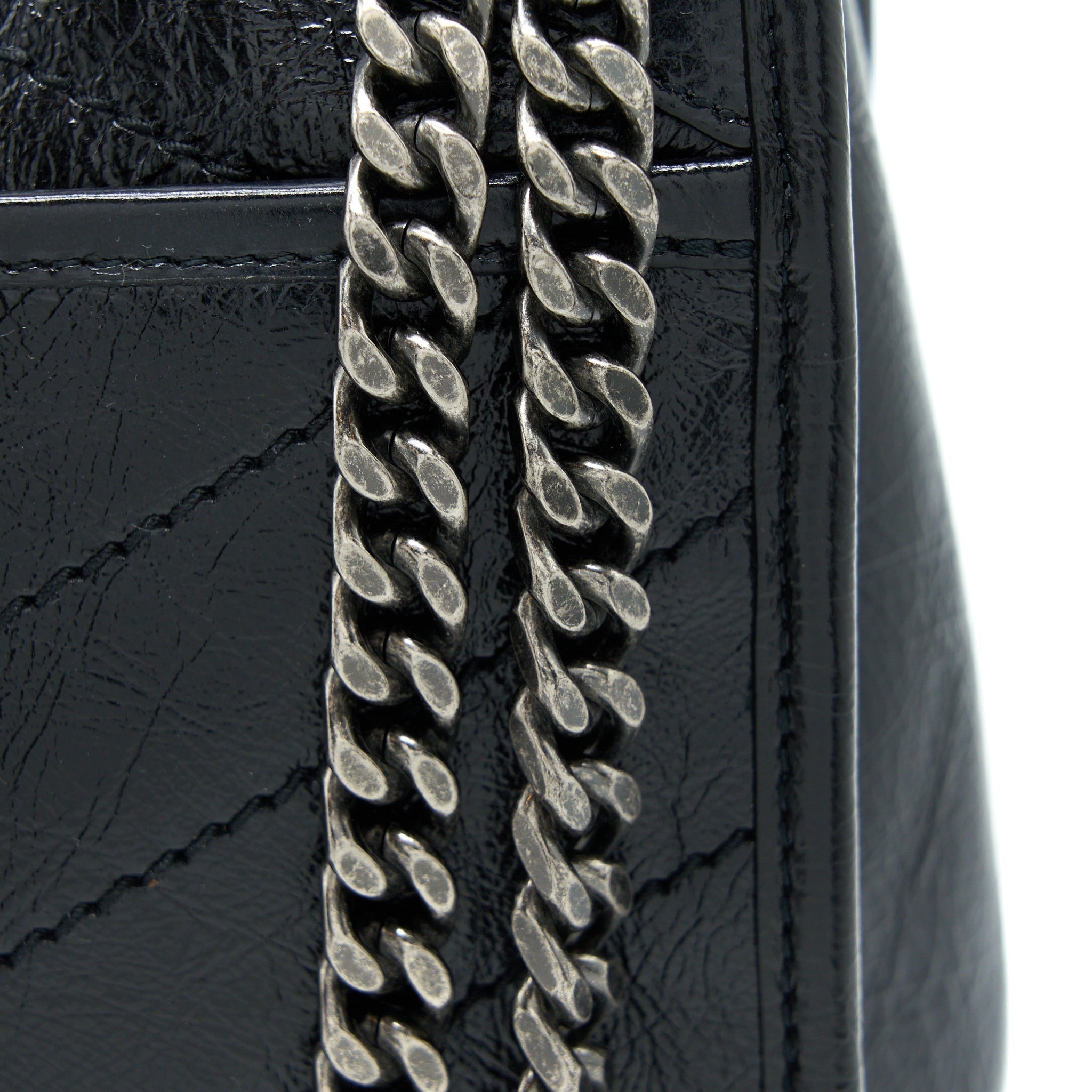 saint-laurent-medium-niki-chain-bag-aged-calfskin-black-ruthenium-hardware