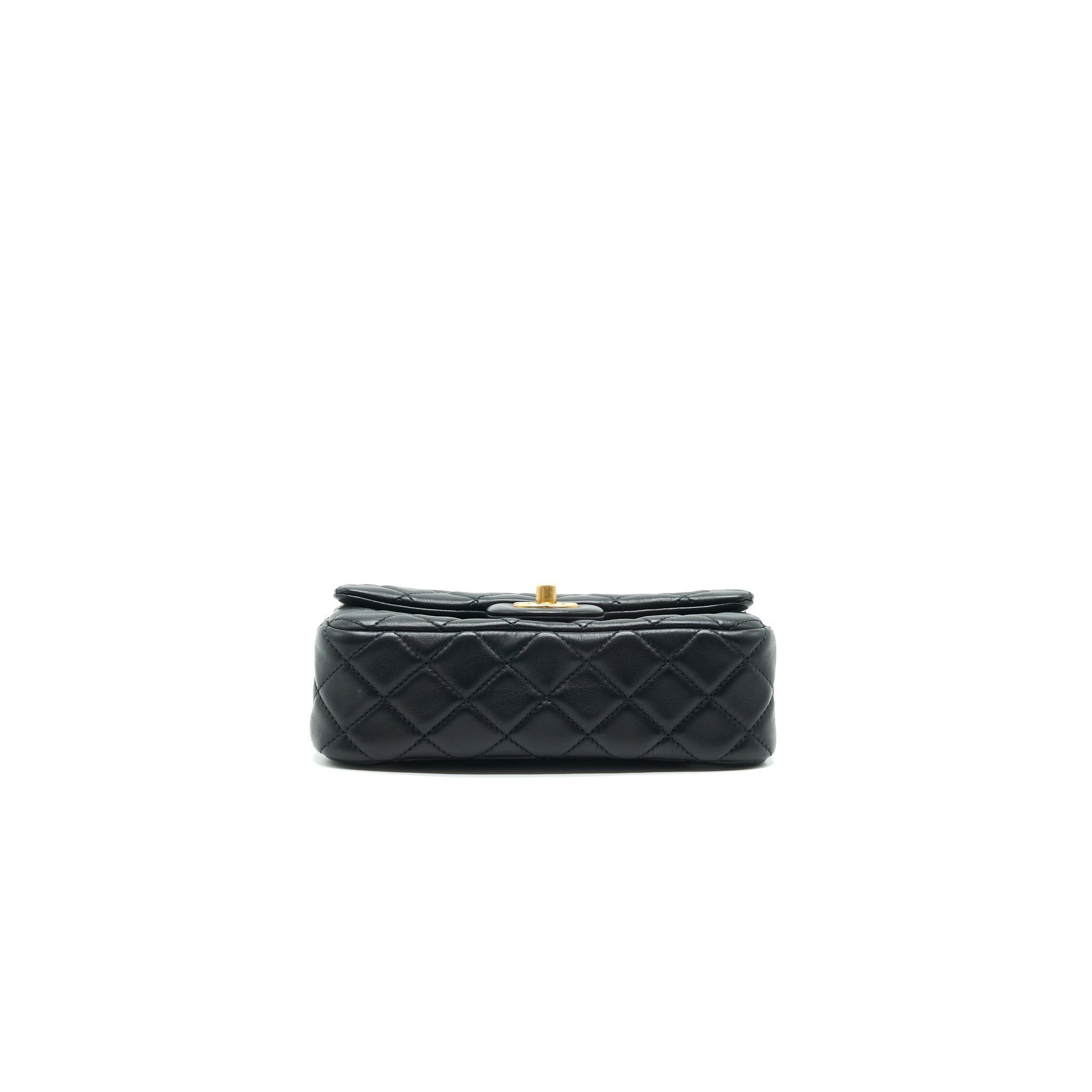 chanel-pearl-crush-rectangular-mini-flap-bag