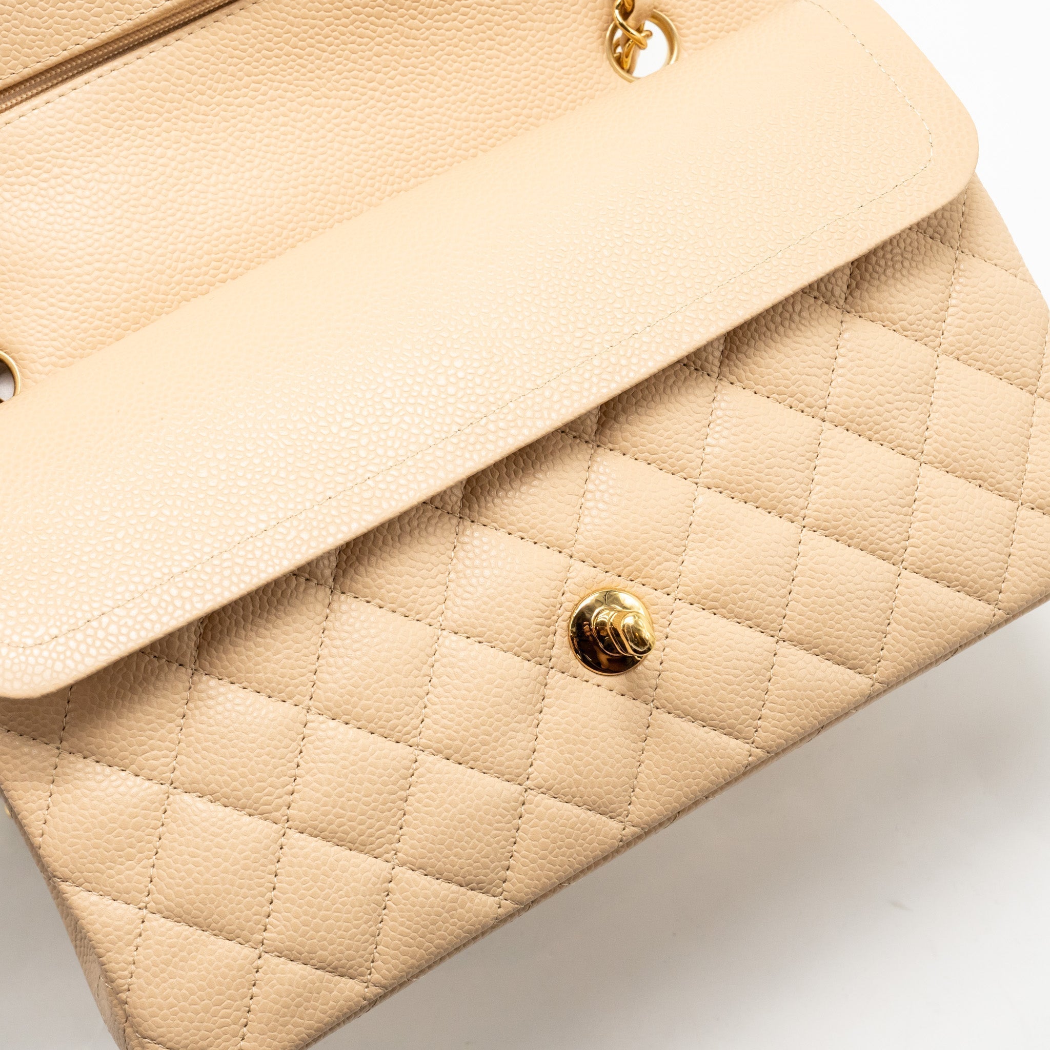 chanel-medium-classic-double-flap-caviar-beige-ghw