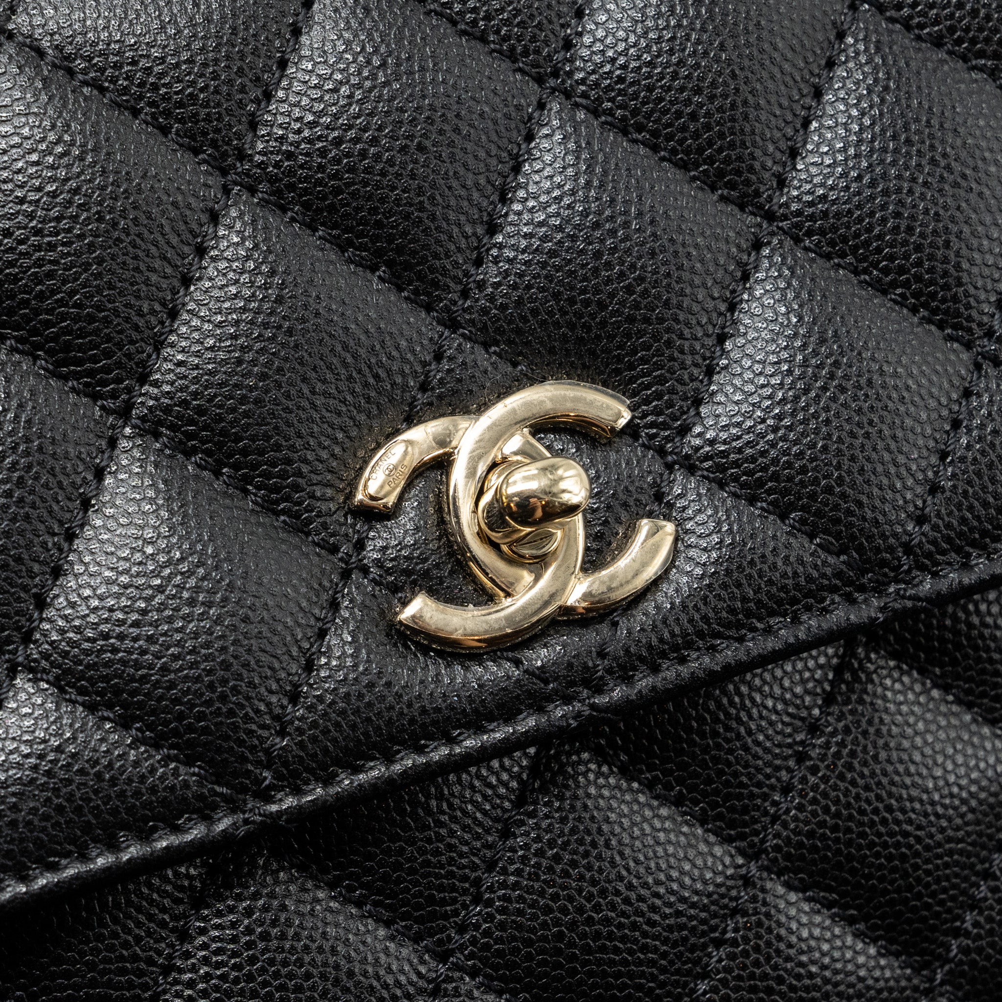 chanel-small-coco-handle-caviar-black-lghw-microchip-12