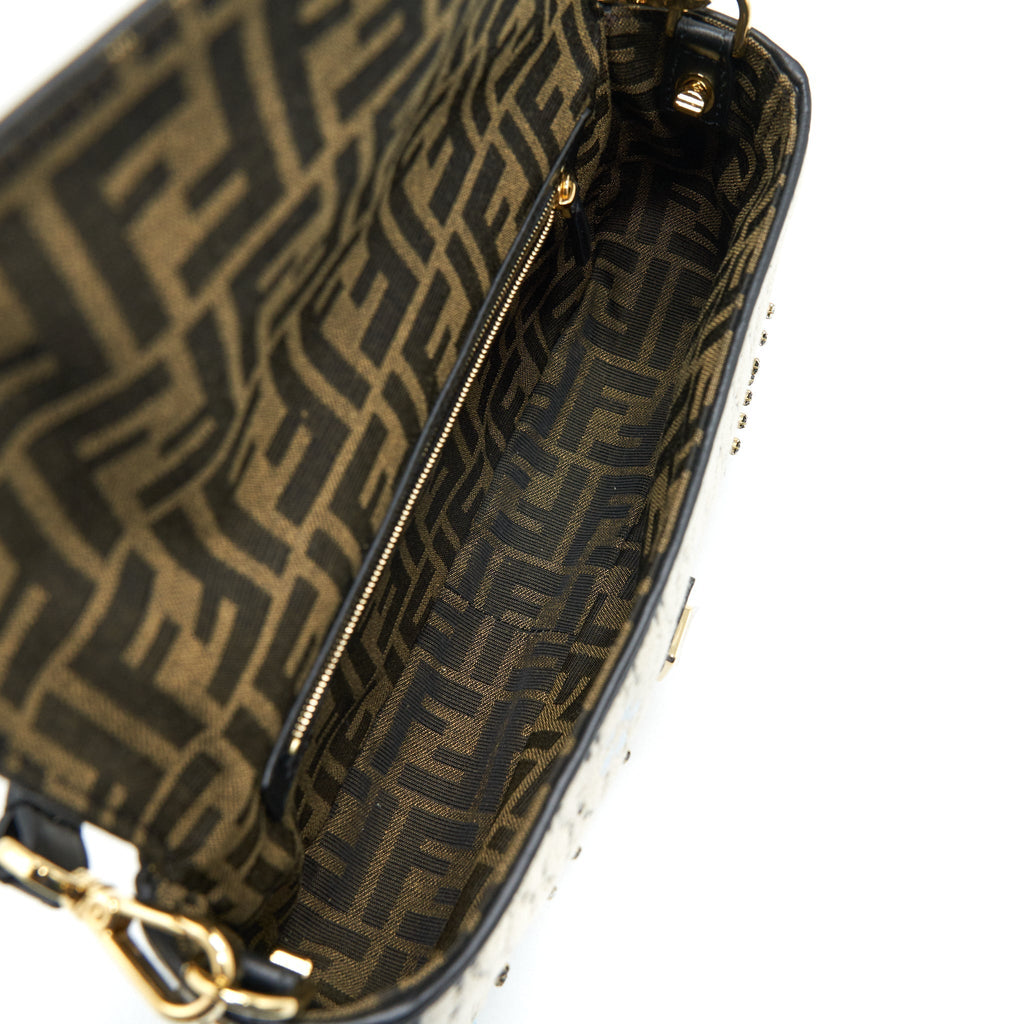 fendi-baguette-iconic-medium-white-raffia-bag-multicolor-1