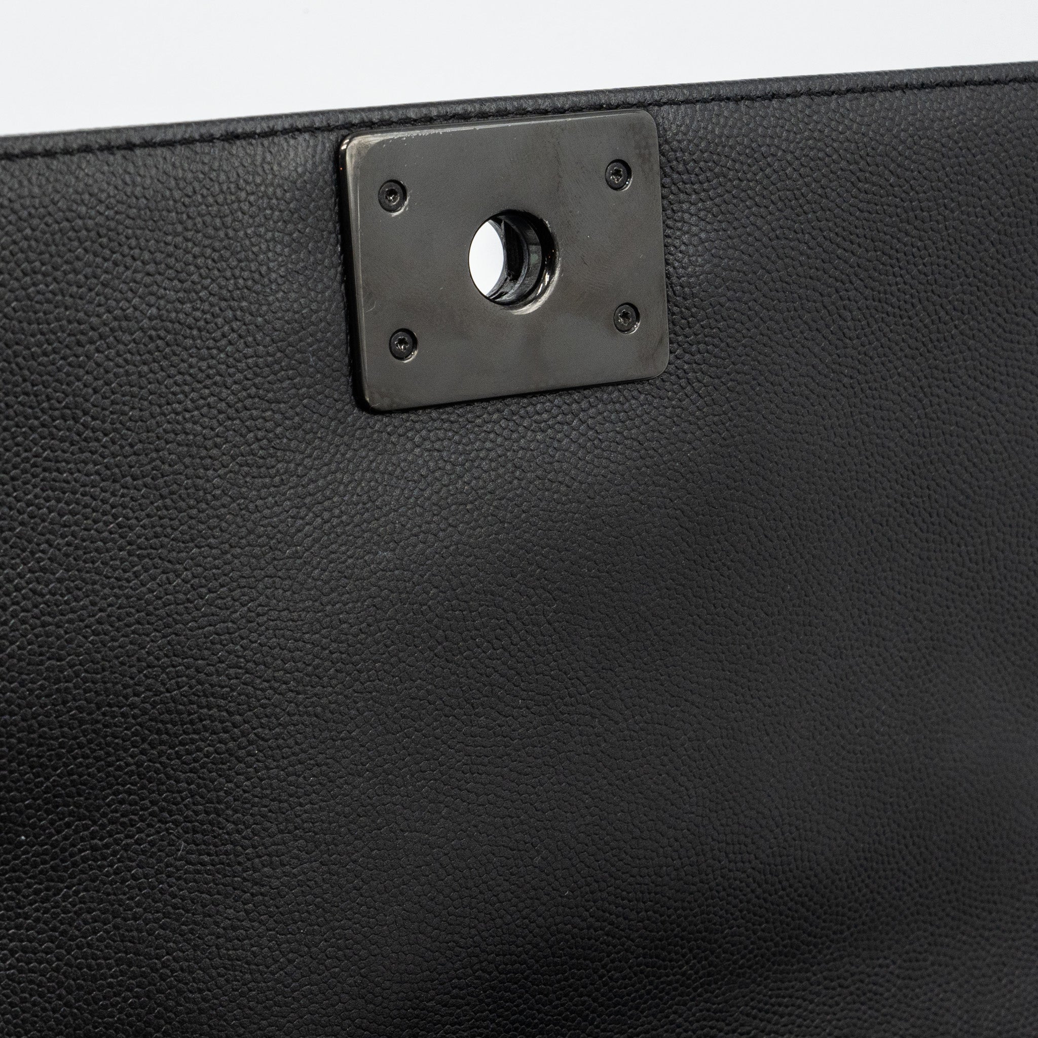 chanel-medium-boy-bag-caviar-so-black-black-hardware