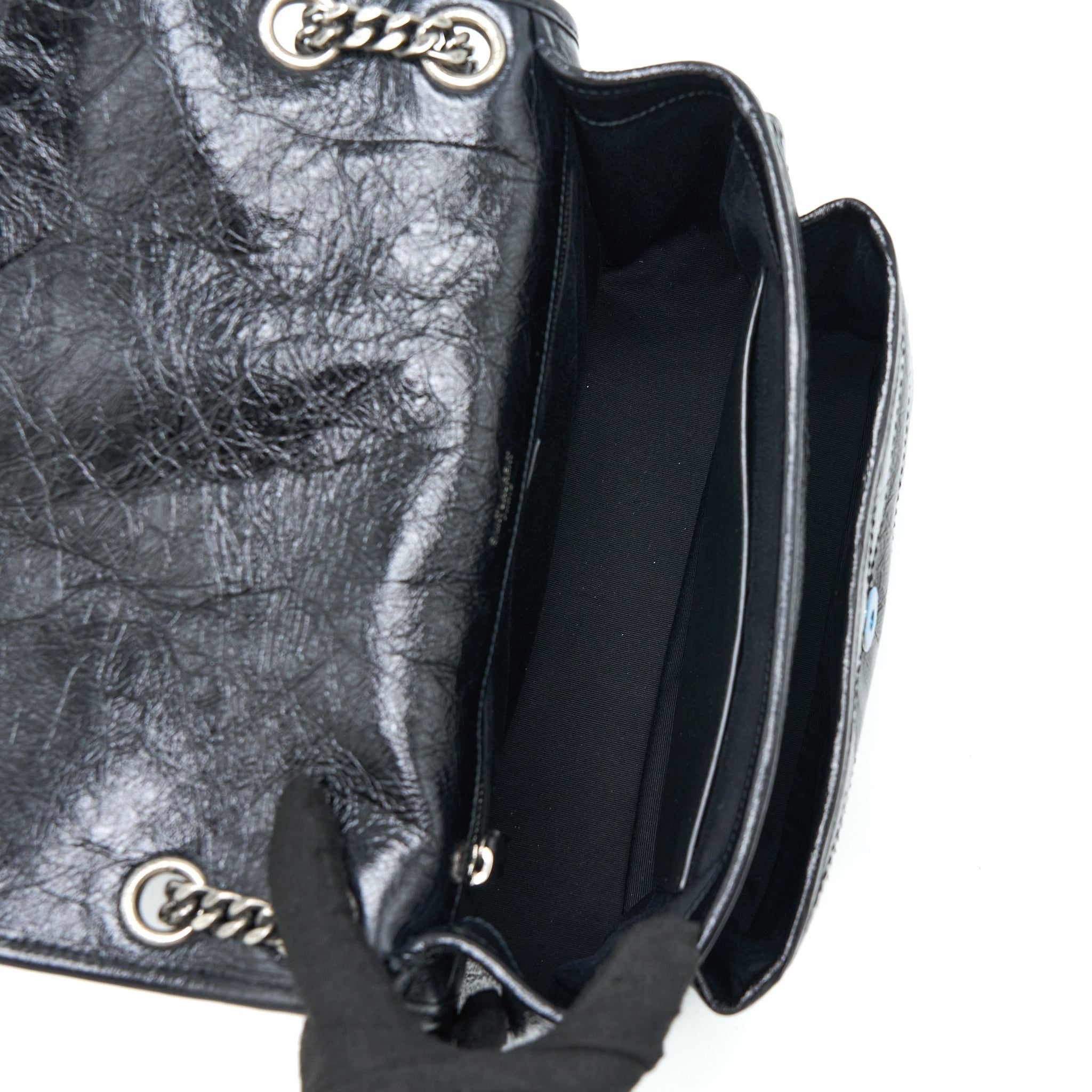 saint-laurent-medium-niki-chain-bag-aged-calfskin-black-ruthenium-hardware