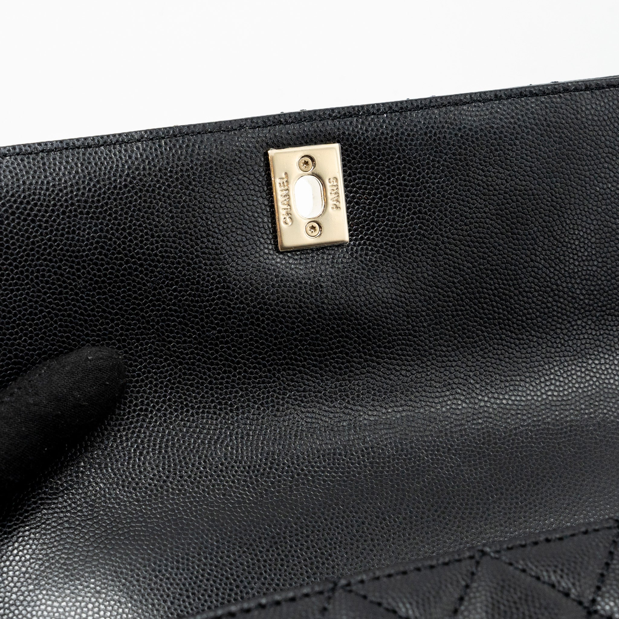 chanel-small-coco-handle-caviar-black-lghw-microchip-12